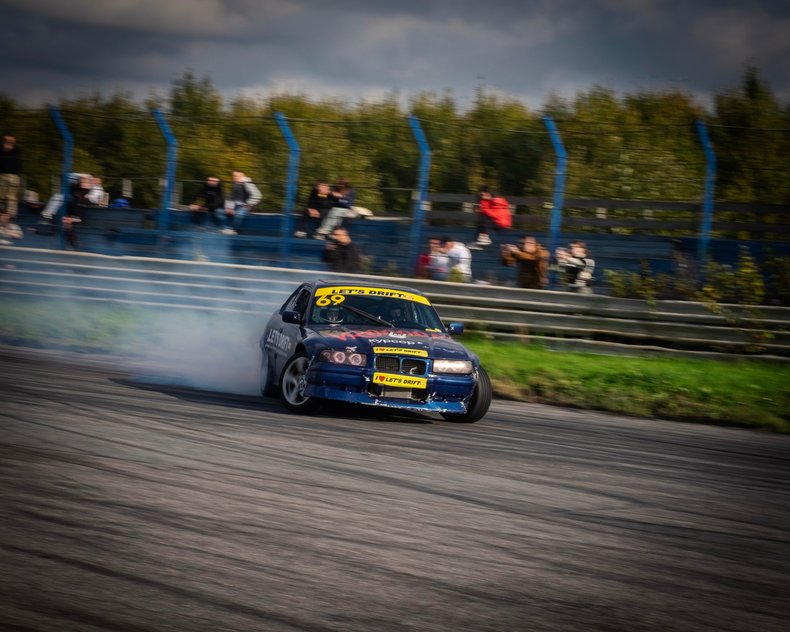 AUTODROM FEST 21.09.25. Автомобильные фотографии и рисунки в Санкт-Петербурги Пашков Дмитрий