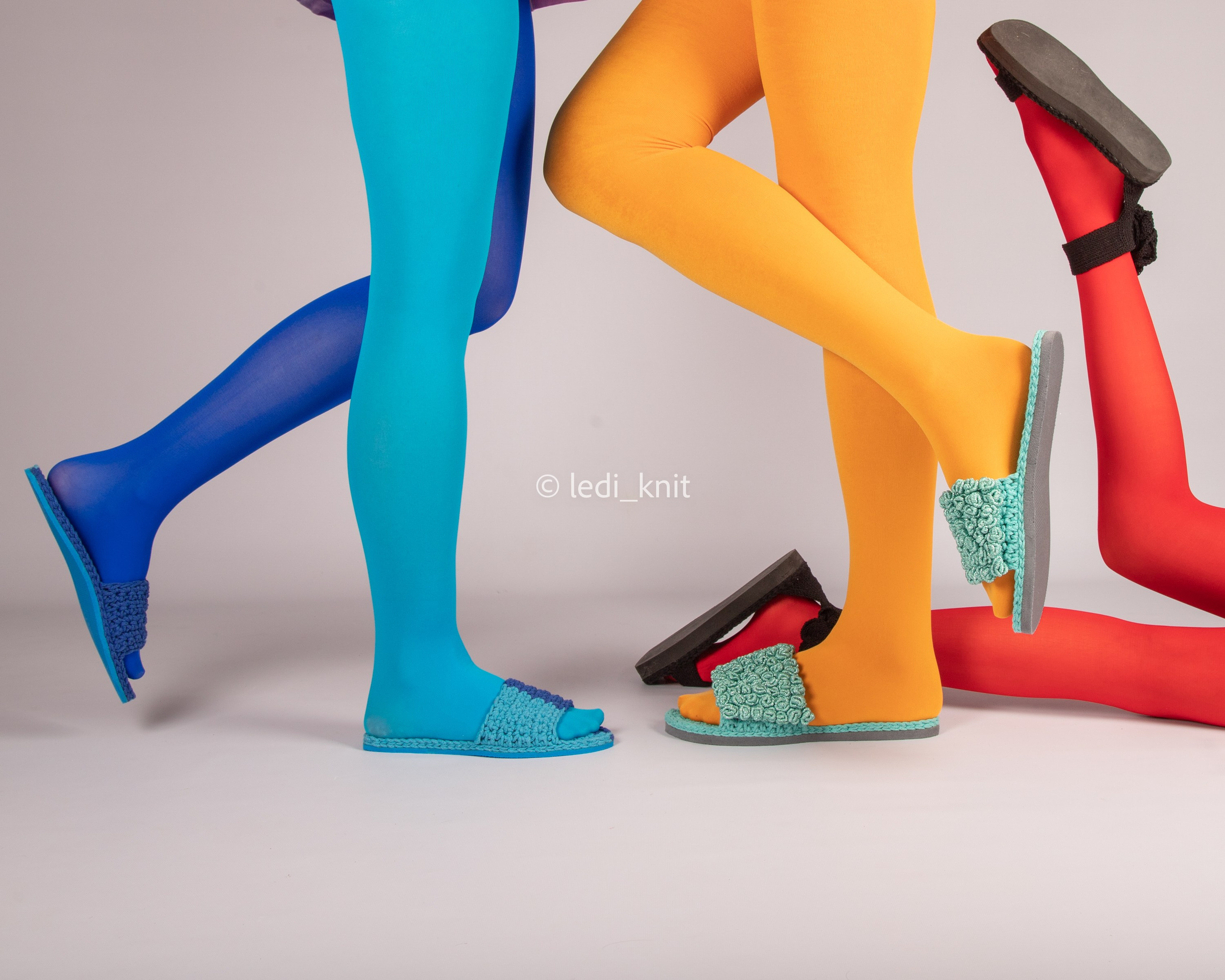 Съемка каталога, съемка одежды, фотограф для шоурума, съемка лукбука,. Свадебный фотограф Москва. Семейный фотограф. Предметная съемка, съемка одежды