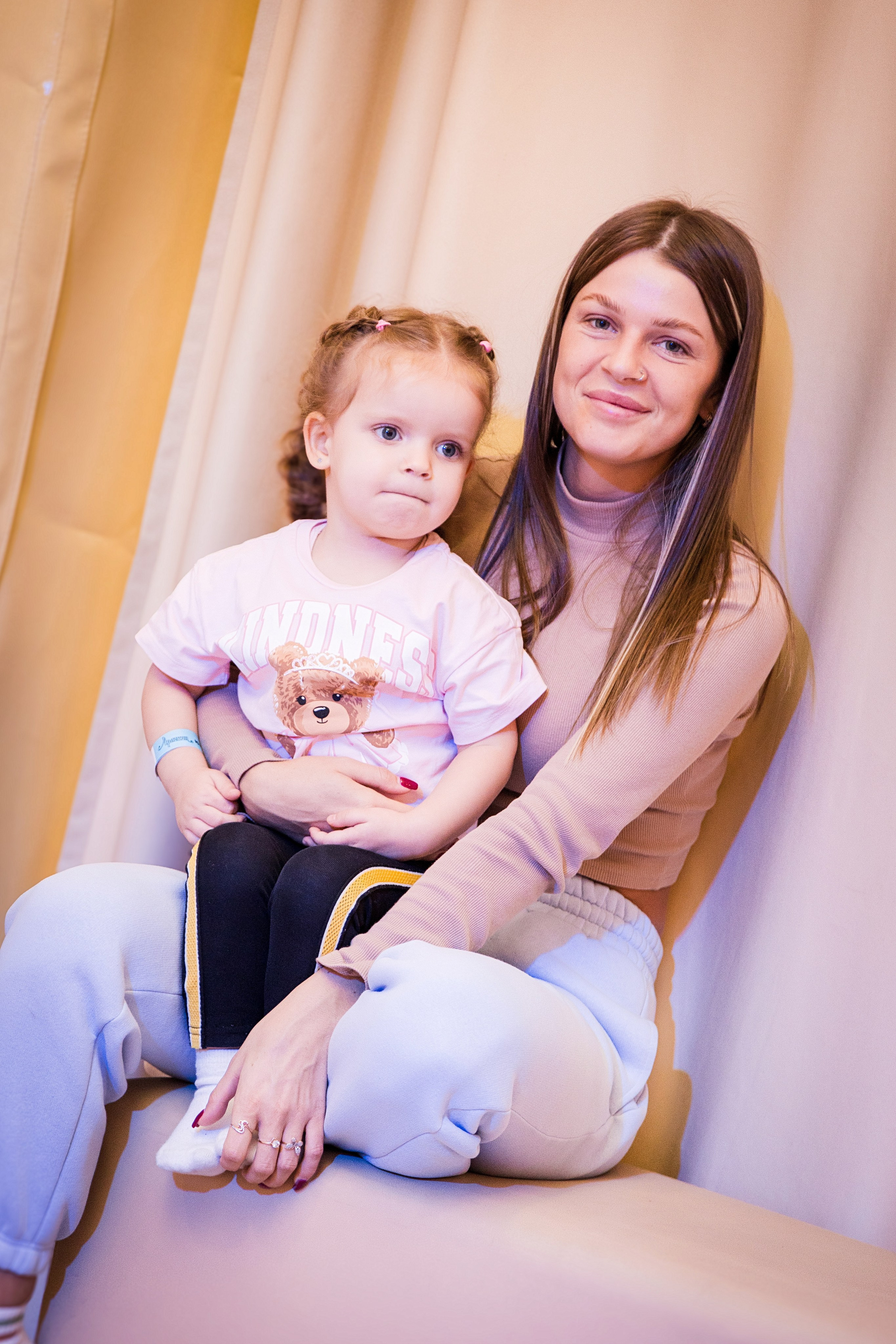 Юле 8 лет. Детский фотограф видеограф в Хабаровске Михаил Орлов