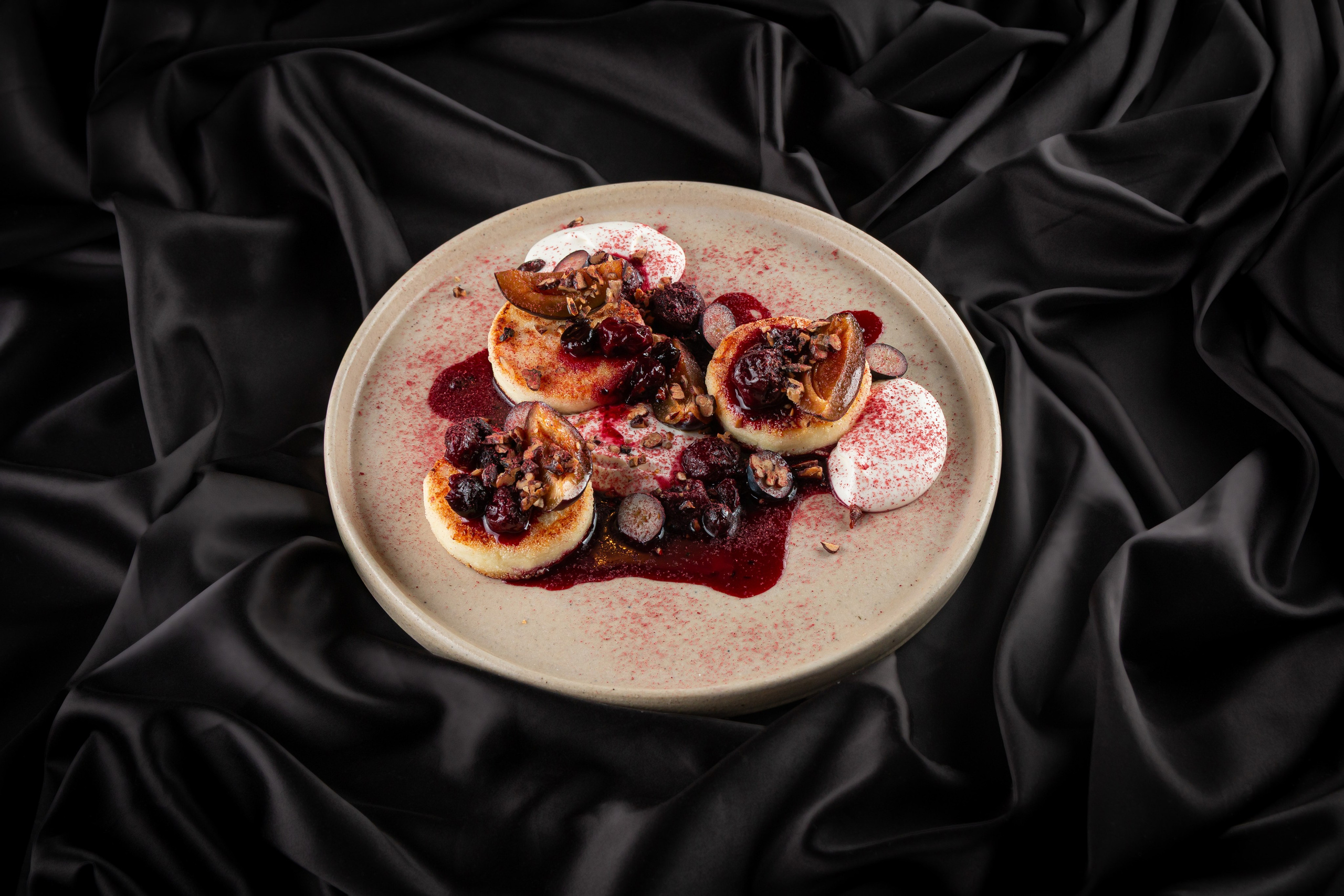 Amar. Александр Стряпунин — предметный фотограф в Улан-Удэ