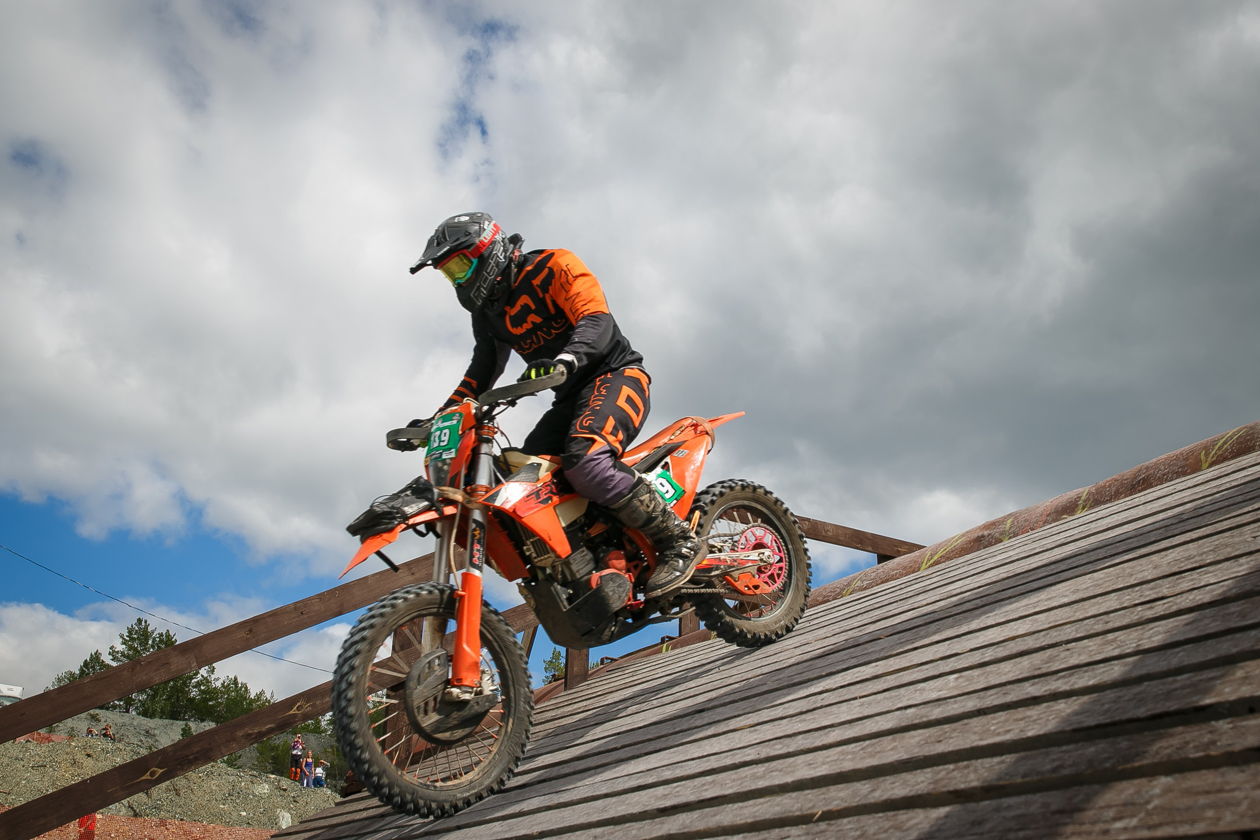 На Угле SEGAL. Профессиональный фотограф Дугинов Николай | Екатеринбург