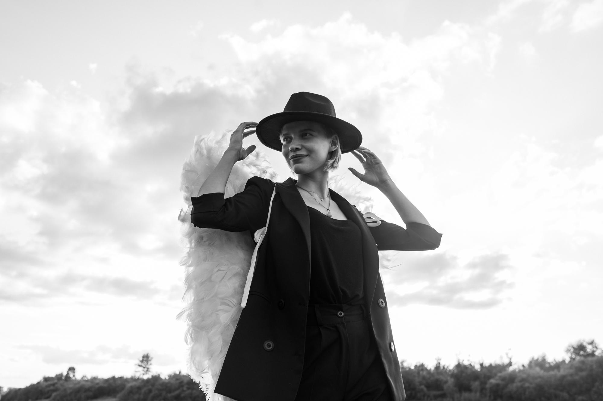 Городские ангелы. Фотограф в Тюмени Даша Михнова. Портреты, фотопроекты, фотодни