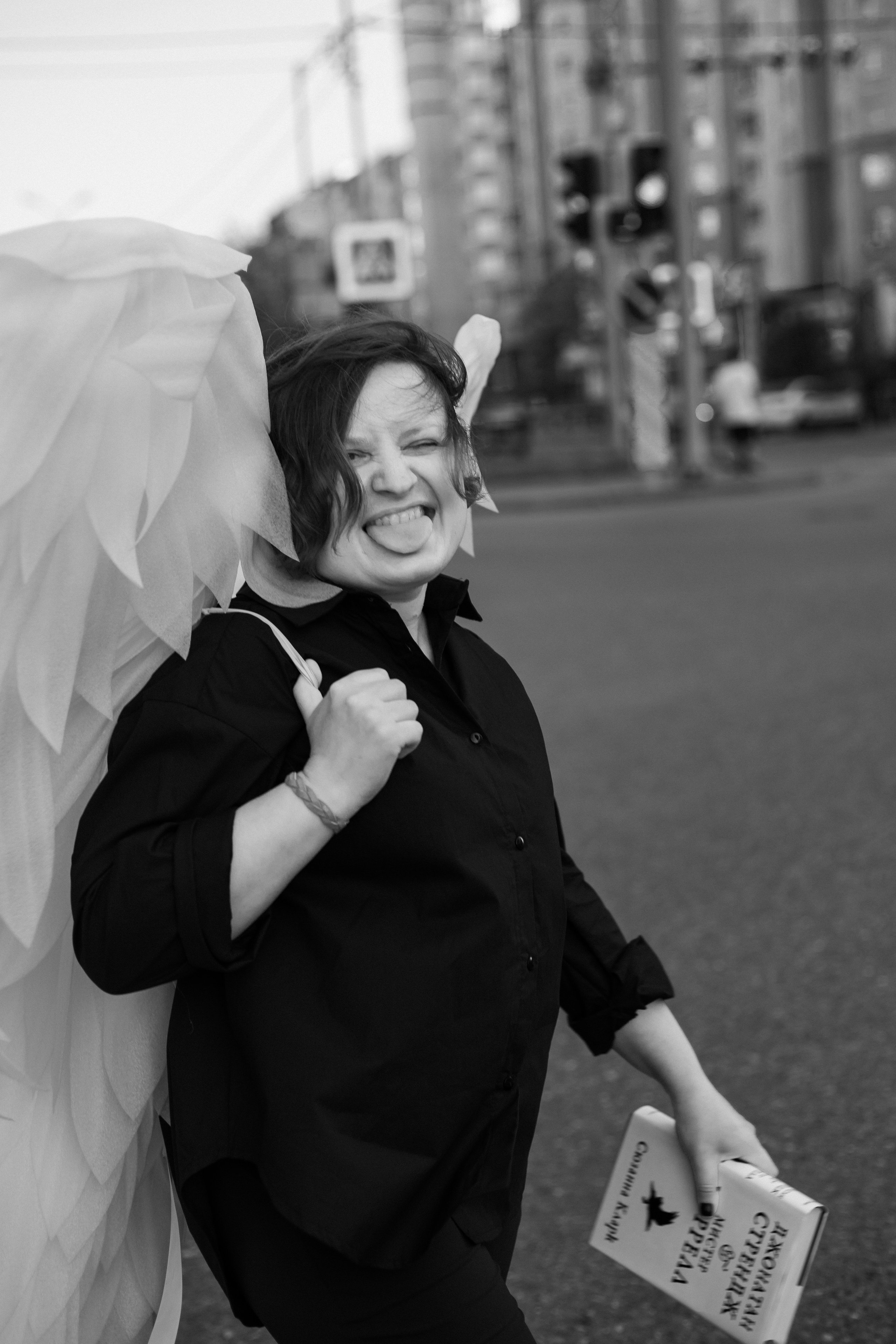 Городские ангелы. Фотограф в Тюмени Даша Михнова. Портреты, фотопроекты, фотодни