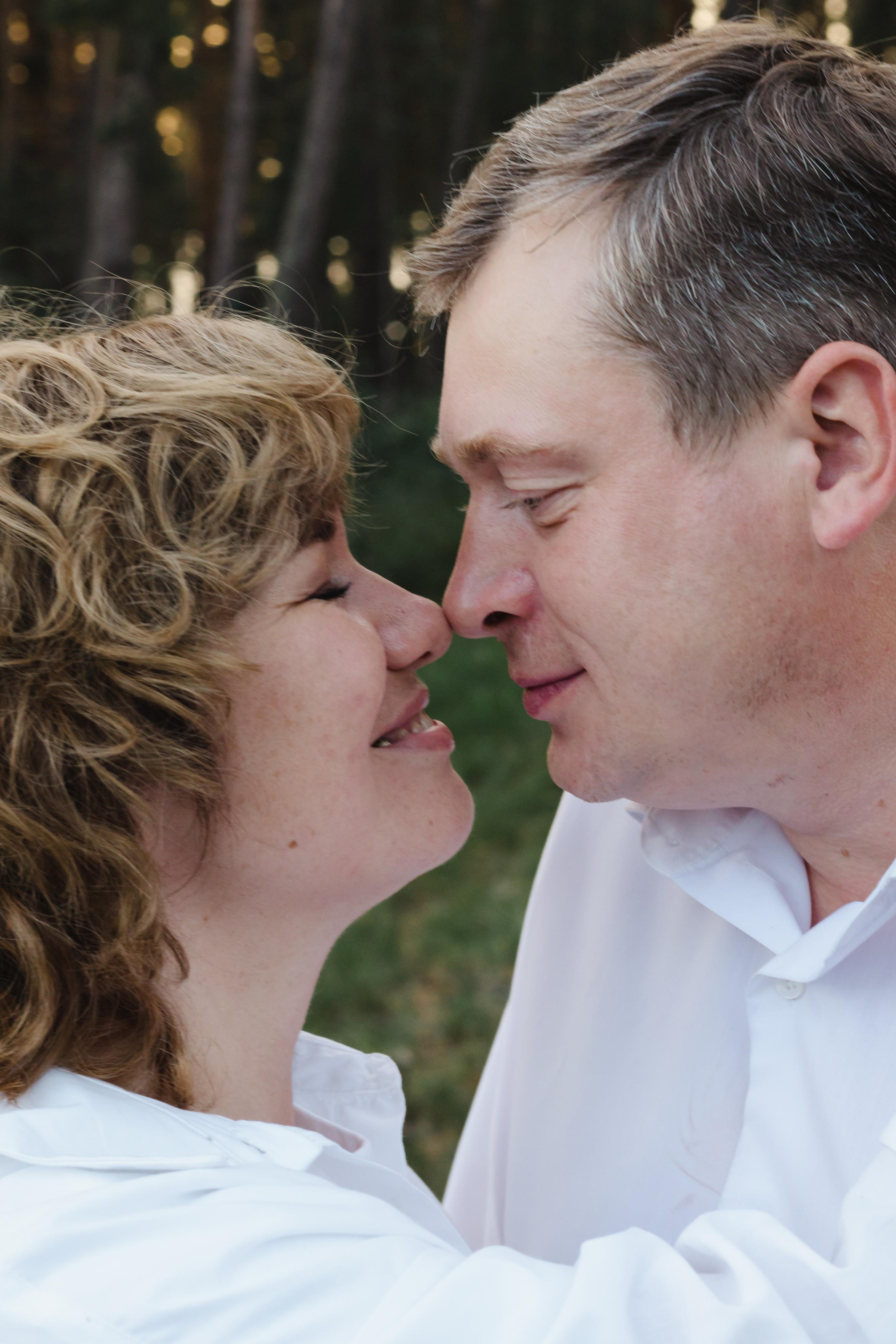 Семейный портрет на природе. Фотограф в Тюмени Даша Михнова. Портреты, фотопроекты, фотодни