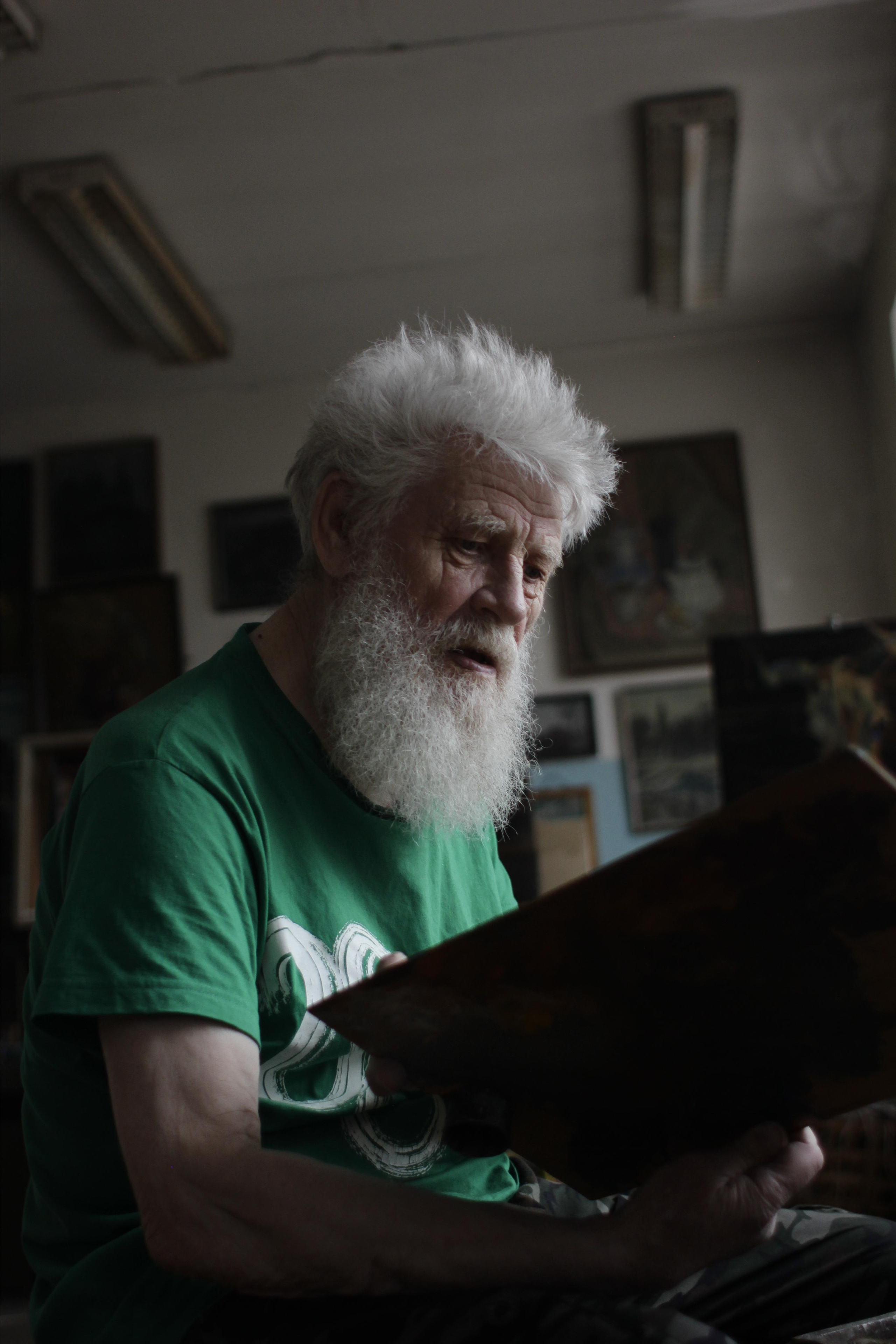 Художник Юрий Антонович Рыбьяков, 2019. Фотограф в Тюмени Даша Михнова. Портреты, фотопроекты, фотодни