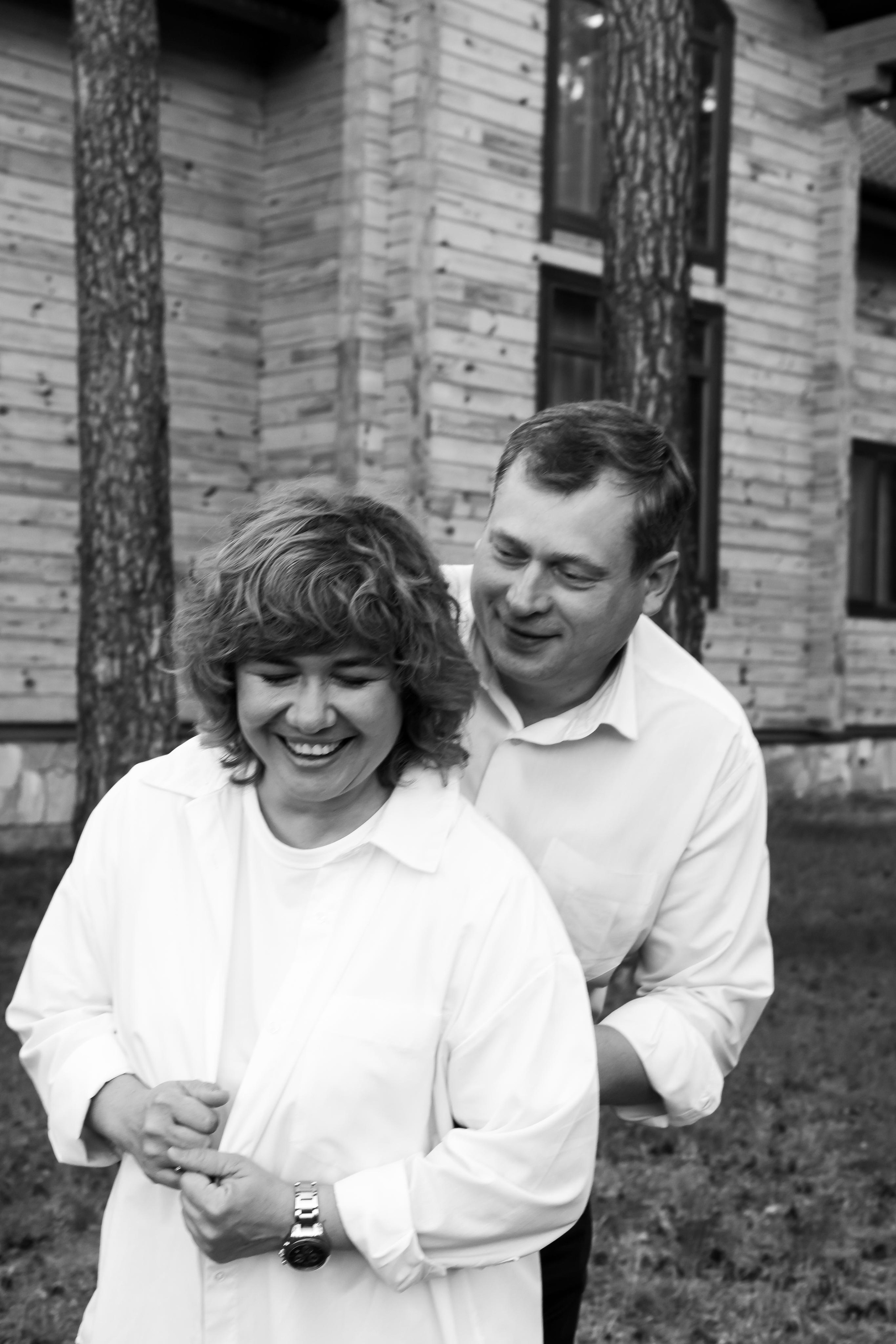 Семейный портрет на природе. Фотограф в Тюмени Даша Михнова. Портреты, фотопроекты, фотодни