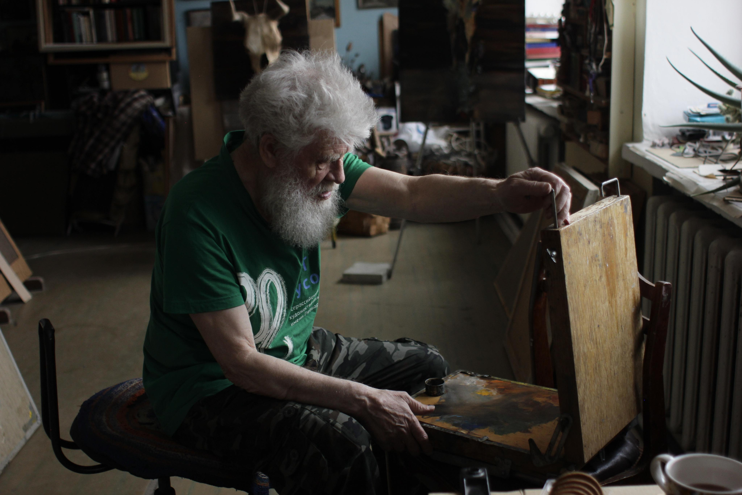 Художник Юрий Антонович Рыбьяков, 2019. Фотограф в Тюмени Даша Михнова. Портреты, фотопроекты, фотодни