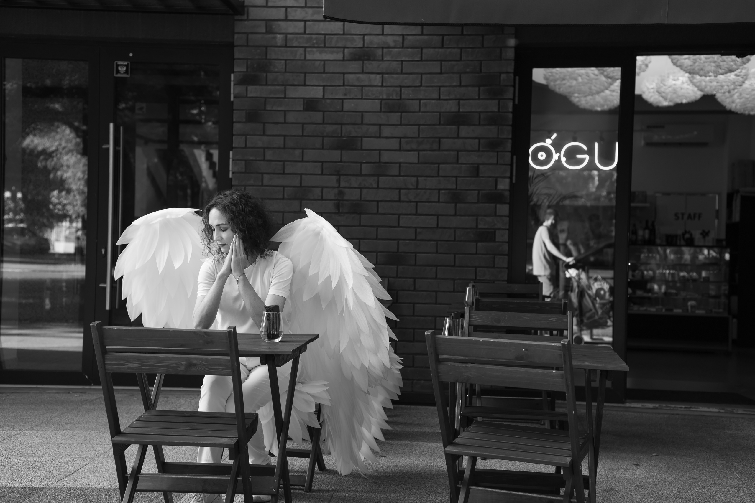 Городские ангелы. Фотограф в Тюмени Даша Михнова. Портреты, фотопроекты, фотодни