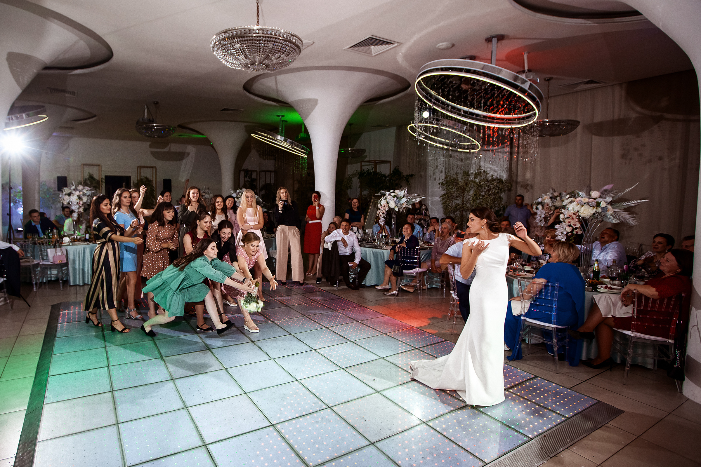 Свадьба в отеле Гамма. Свадебный и семейный фотограф Алексей Аверин