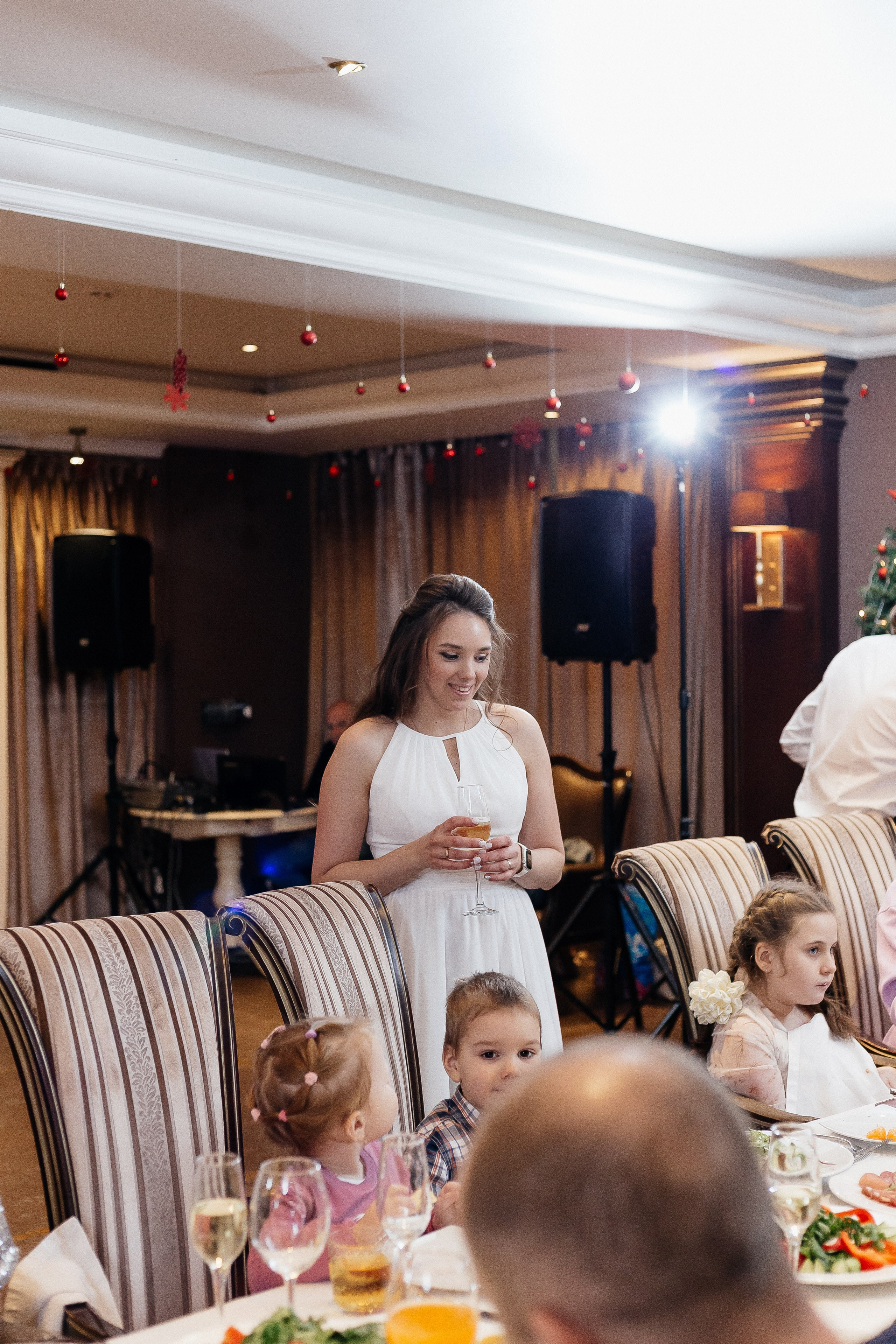 День рождения в кругу близких в ресторане Онегин. Свадебный фотограф в Нижнем Новгороде Генеральская Ира