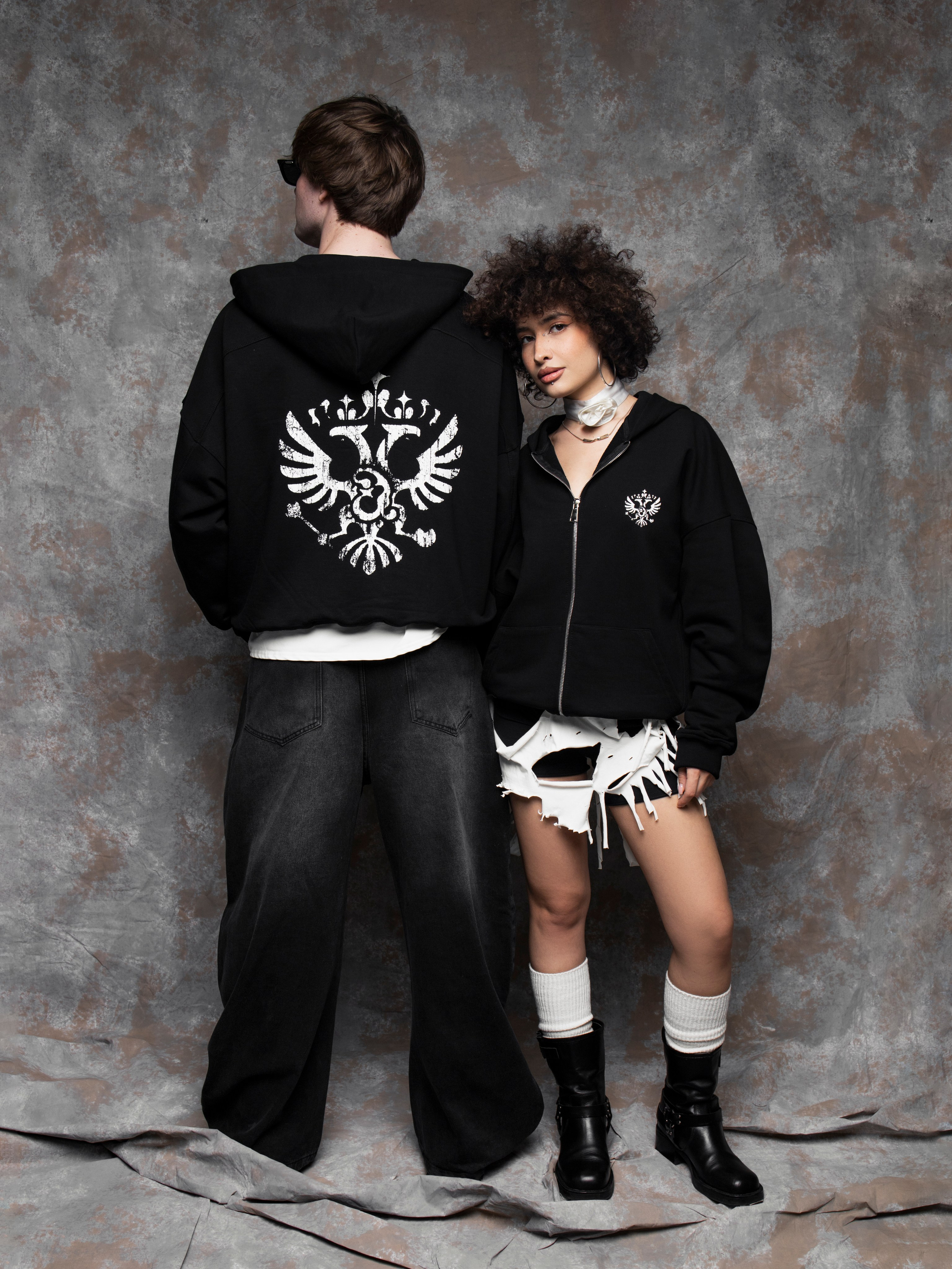 ЛУКБУК. RUNA production — стильные съемки для брендов