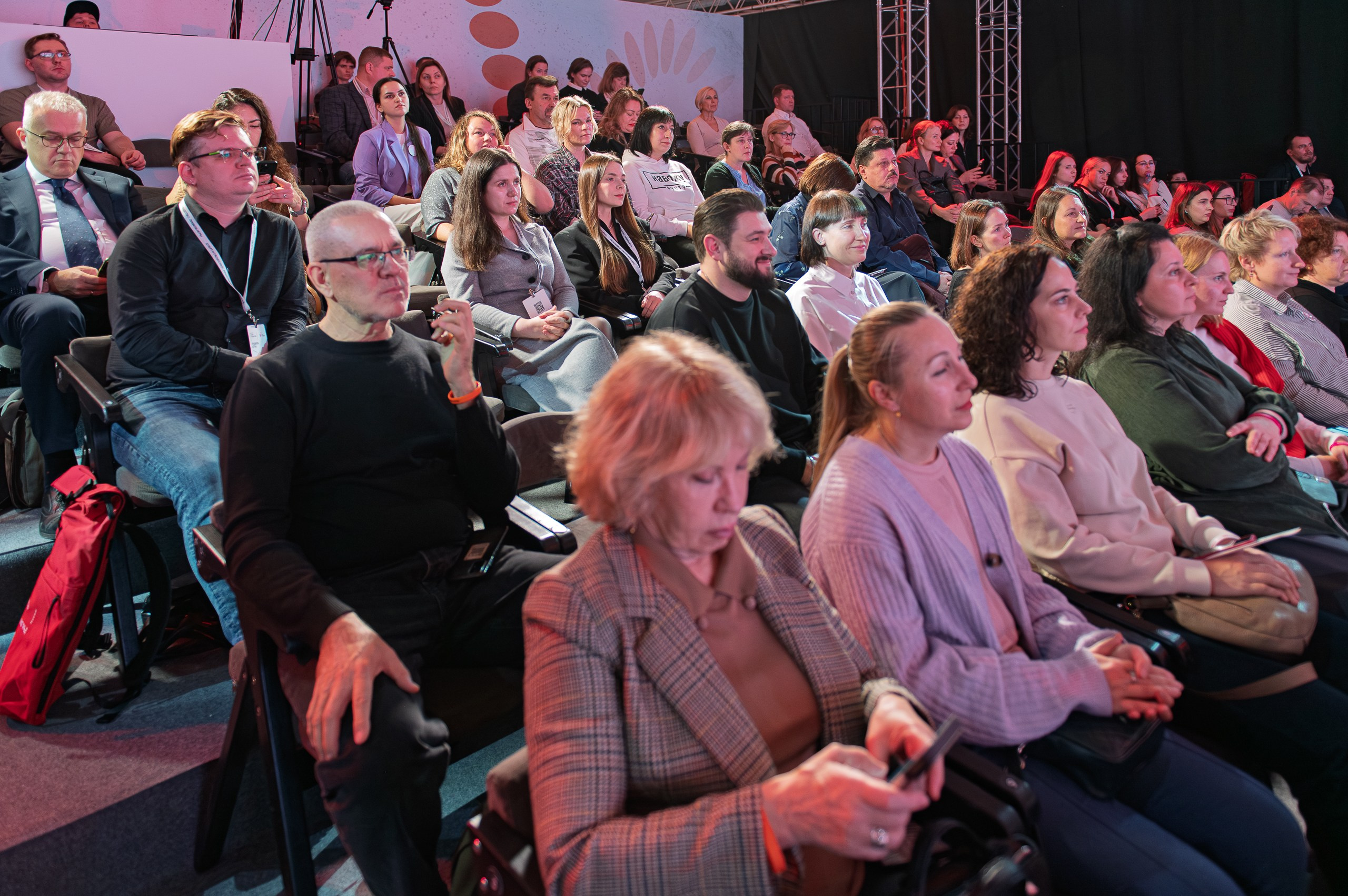 Торжественное открытие выставки Фонда Потанина «Правила игры: как спорт формировал культуру». Спортивная фотосъемка в Москве и Московской области — Спорт в Москве