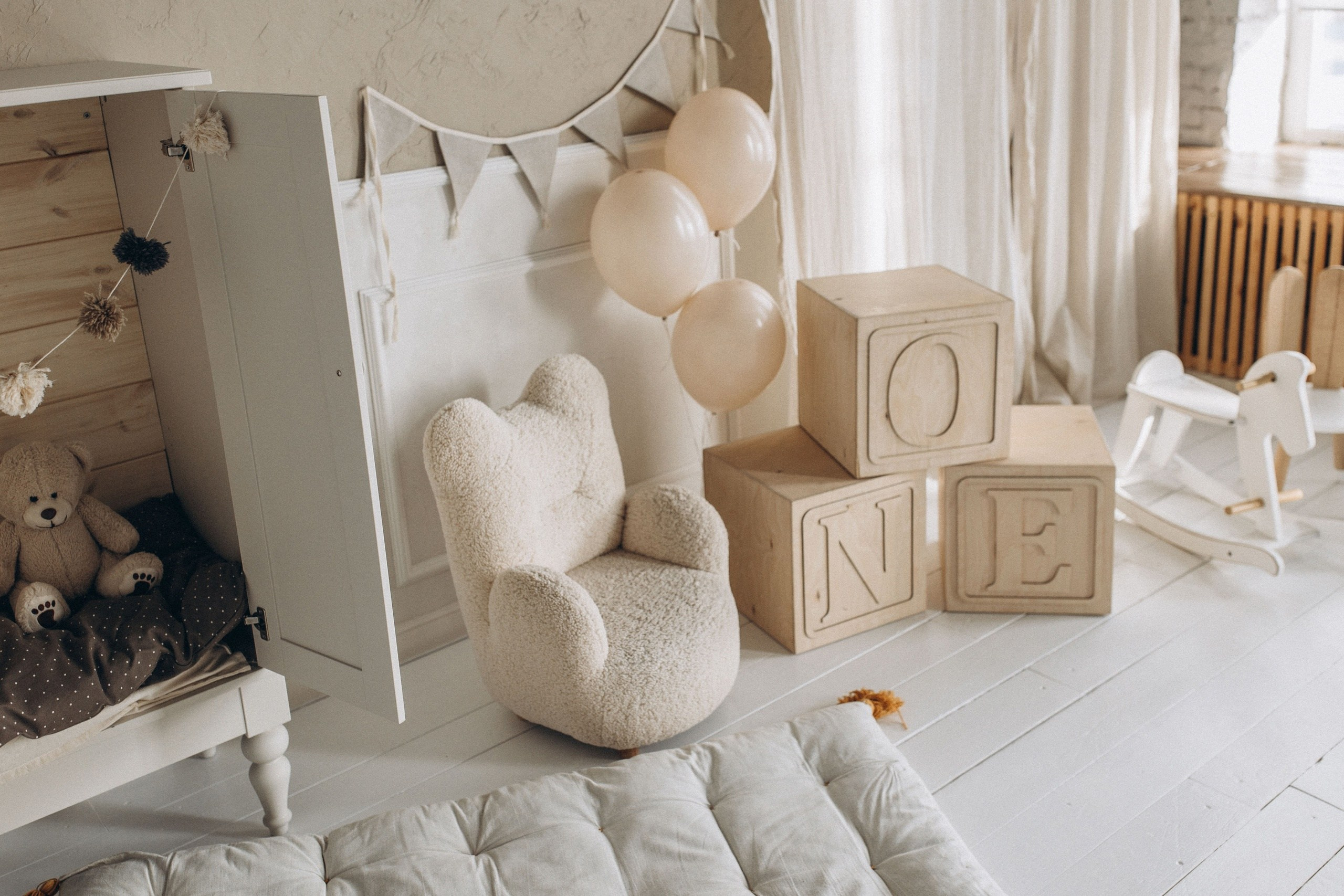 Студия Истории зал Мидл, 1700 руб. в час. Классный фотограф Красноярска Васильева Ирина