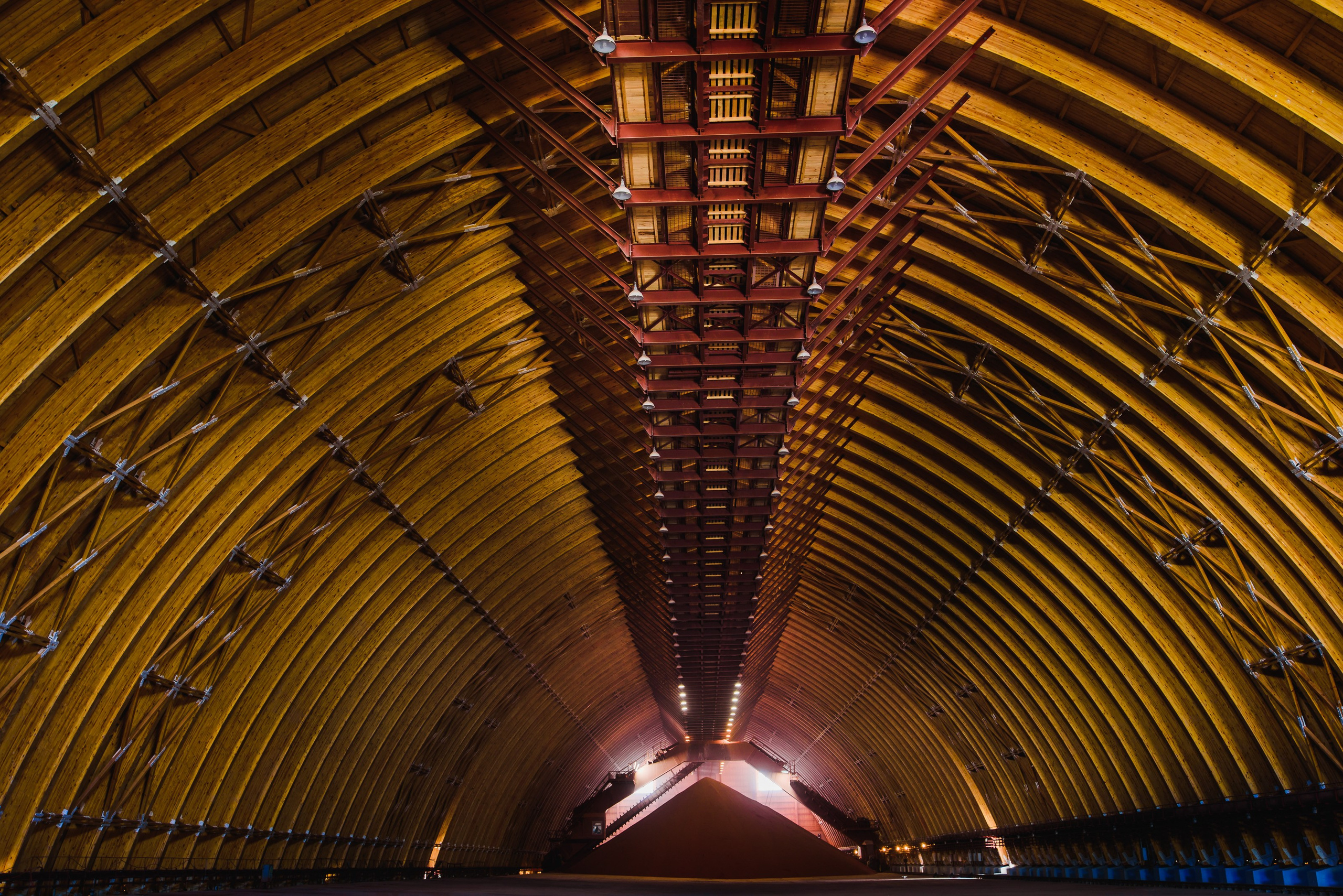 Склад. Фотограф Олег Юршевич Солигорск Минск