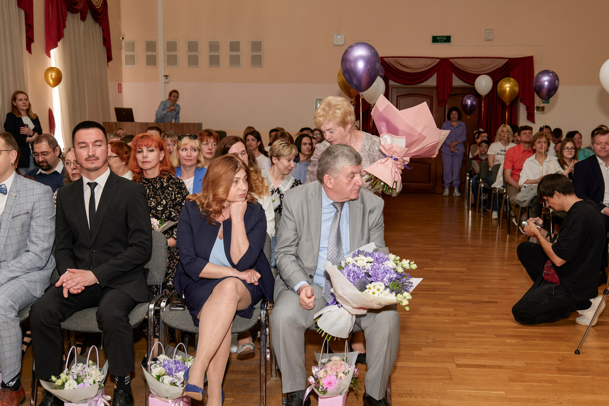 Последний звонок школа 1413. Детский и семейный фотограф г. Москва Оксана Катаджи