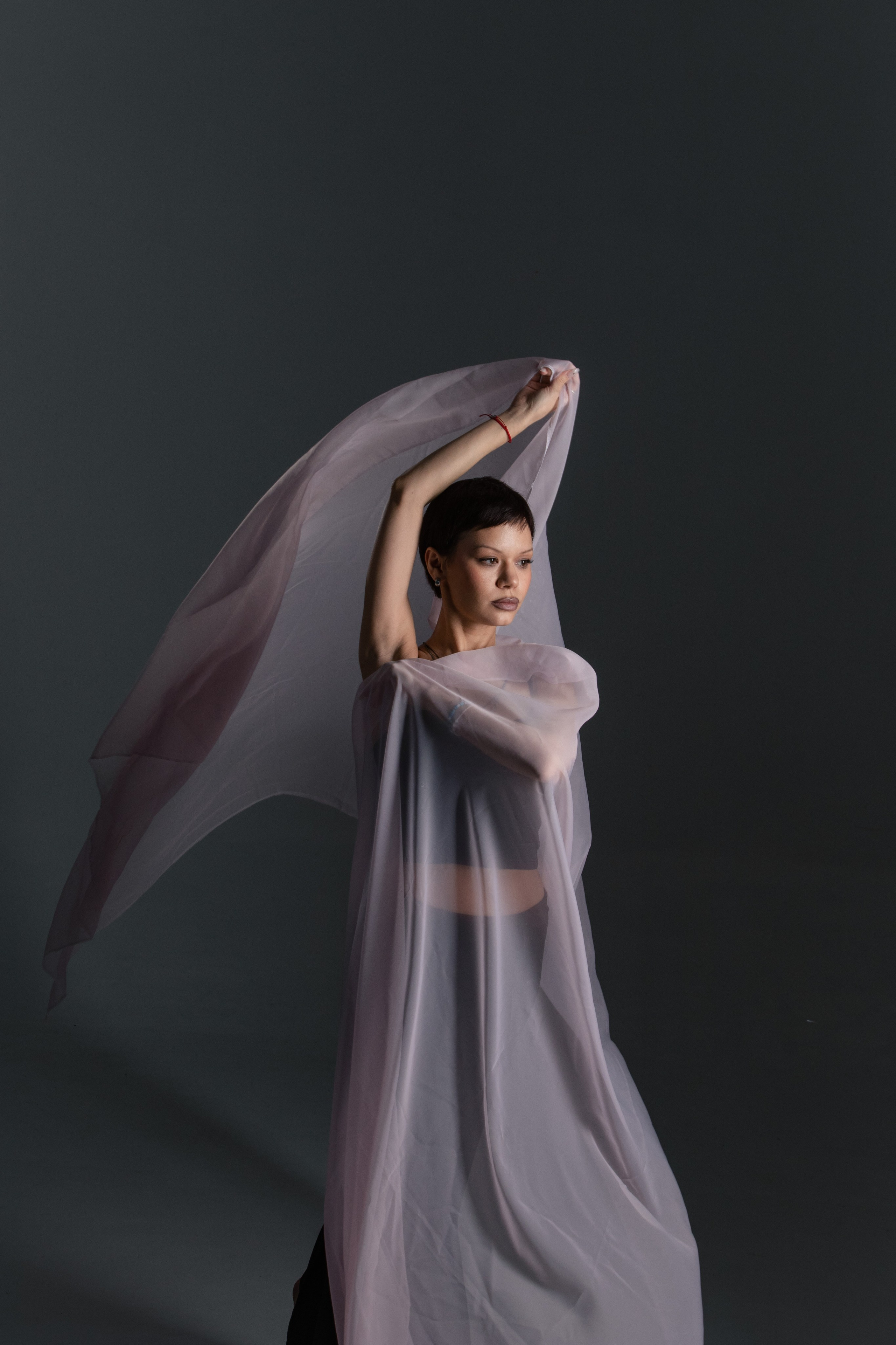 Съемка Azi. Фотограф продюсер съемок Йолдыз Плетнева