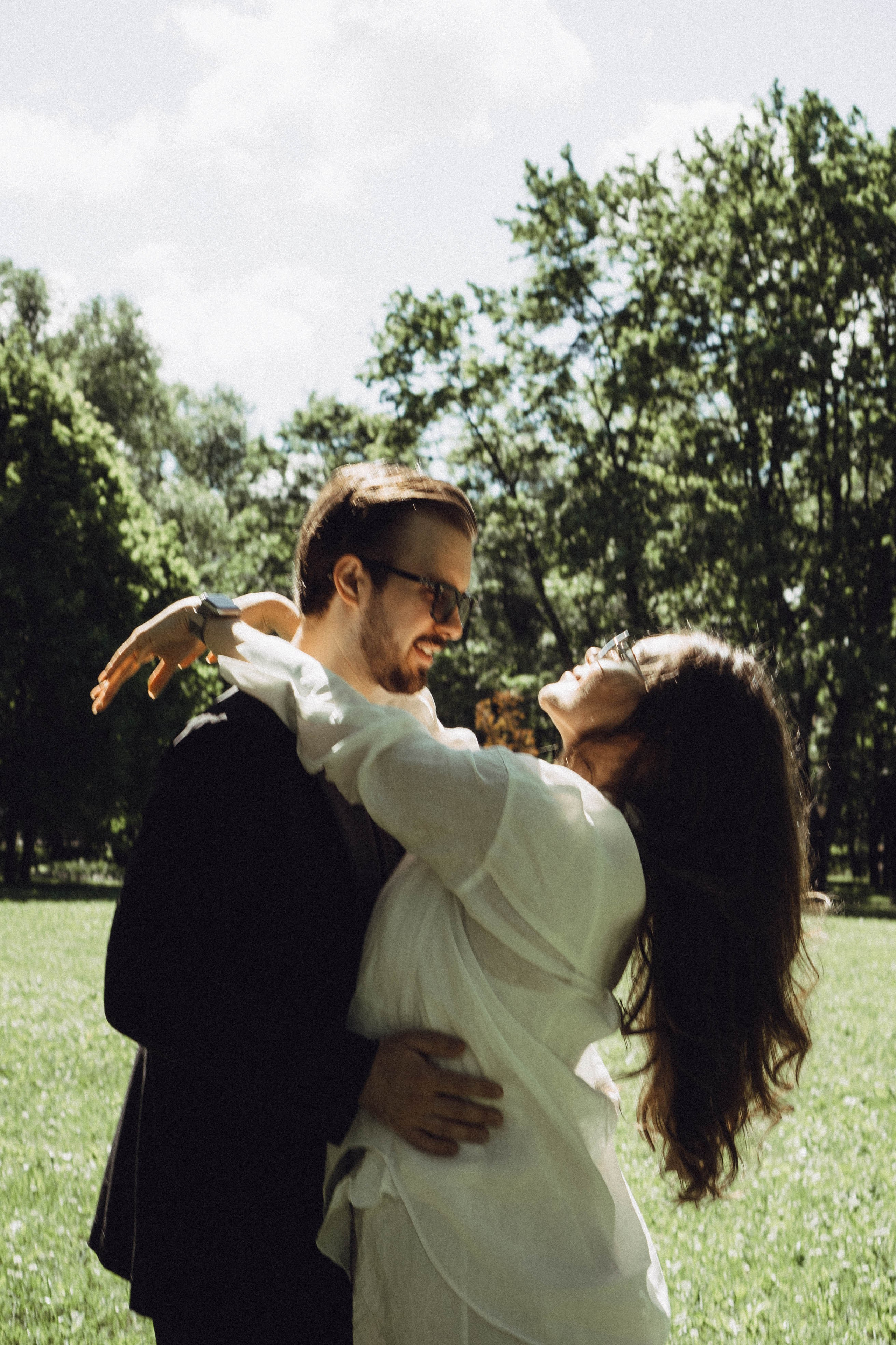 СВАДЕБНАЯ СЬЕМКА В ПАРКЕ ПОБЕДЫ И ПРОГУЛКА ПО МОСКОВСКОМУ ПРОСПЕКТУ. Профессиональный фотограф, Санкт-Петербург — Виктория Богомолова