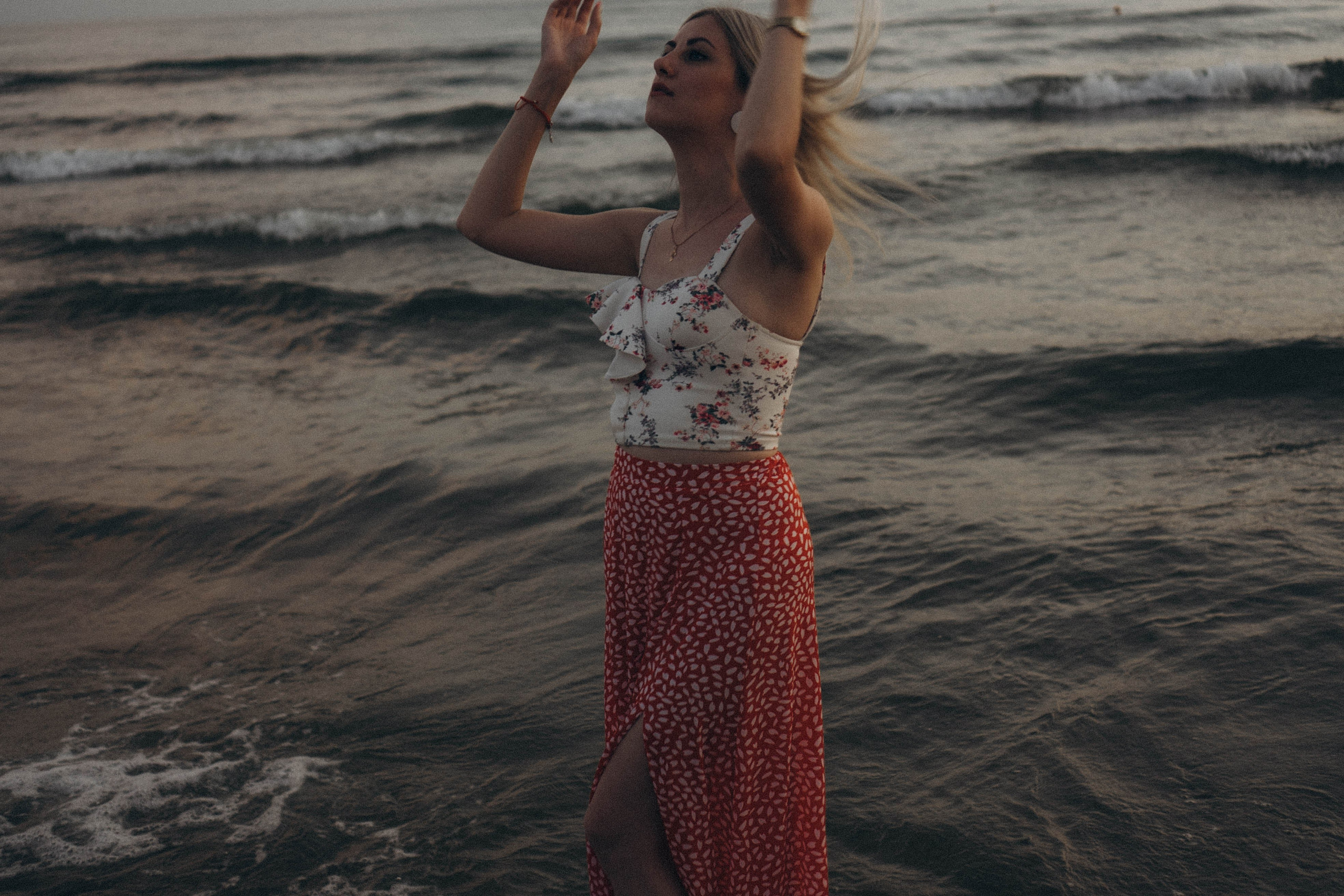 Июльский вечер на берегу черного моря. Профессиональный фотограф, Санкт-Петербург — Виктория Богомолова