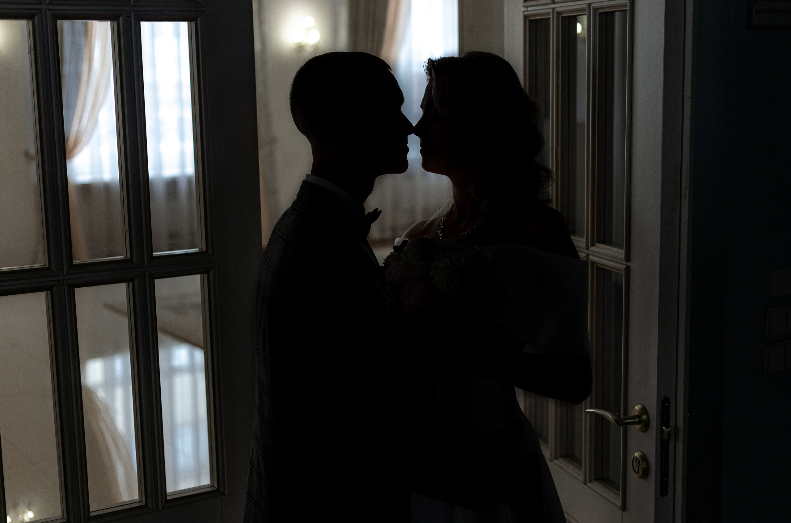 Свадебная фотосессия в Ярославле. Свадебный и семейный фотограф в Ярославле Александр Лобков