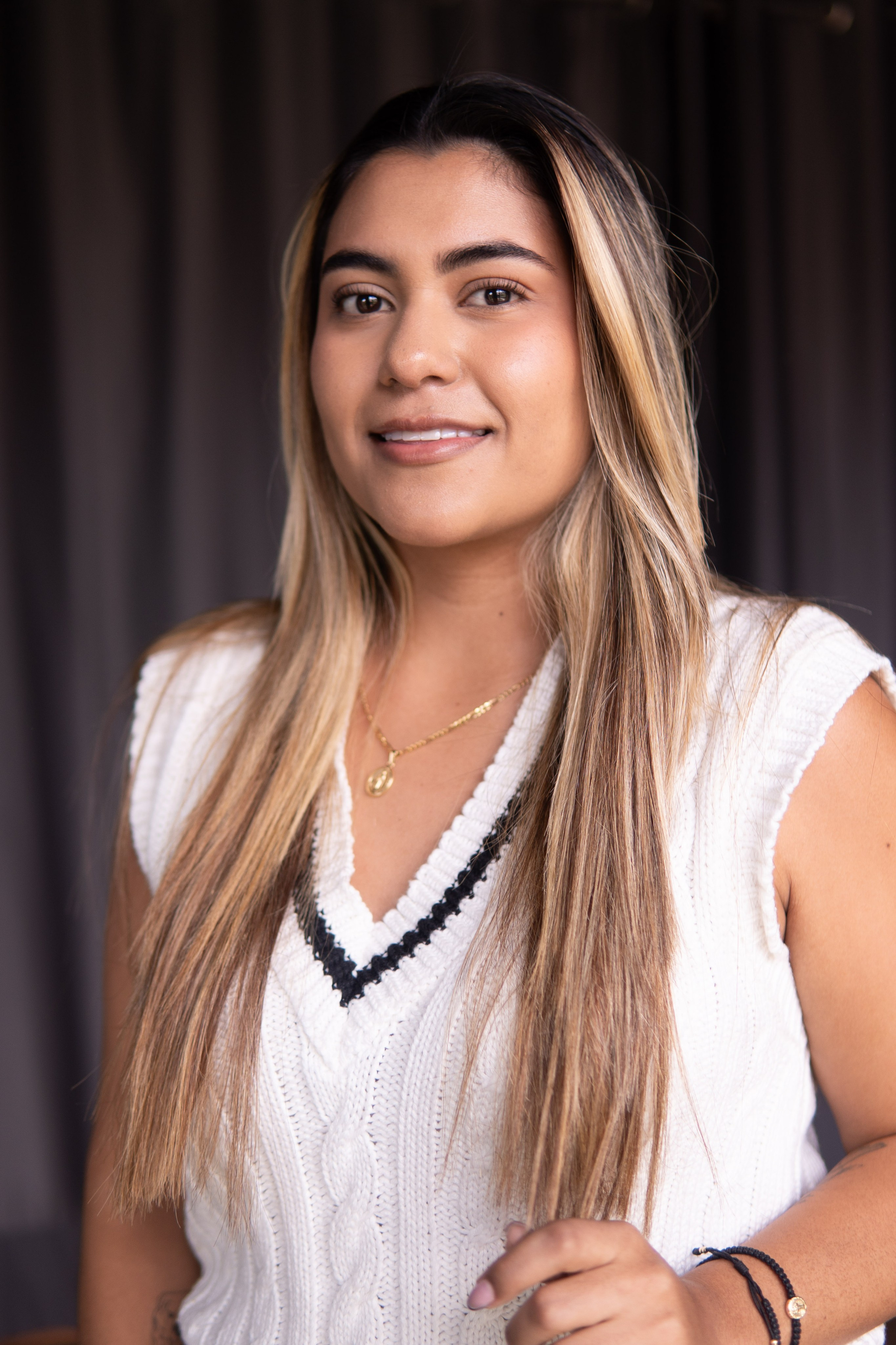 La Esposa. Wedding Photographer in Barcelona and Medellin