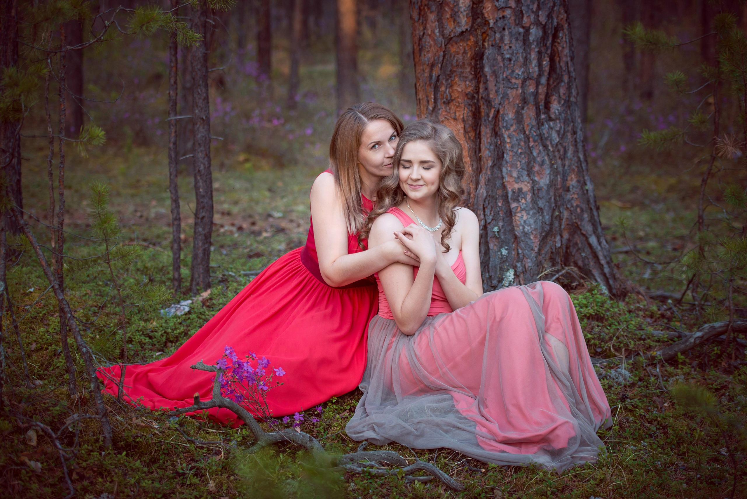 Екатерина и Мария Глотовы. Татьяна Гойда портретный и семейный фотограф Ленск. Выпускные альбомы