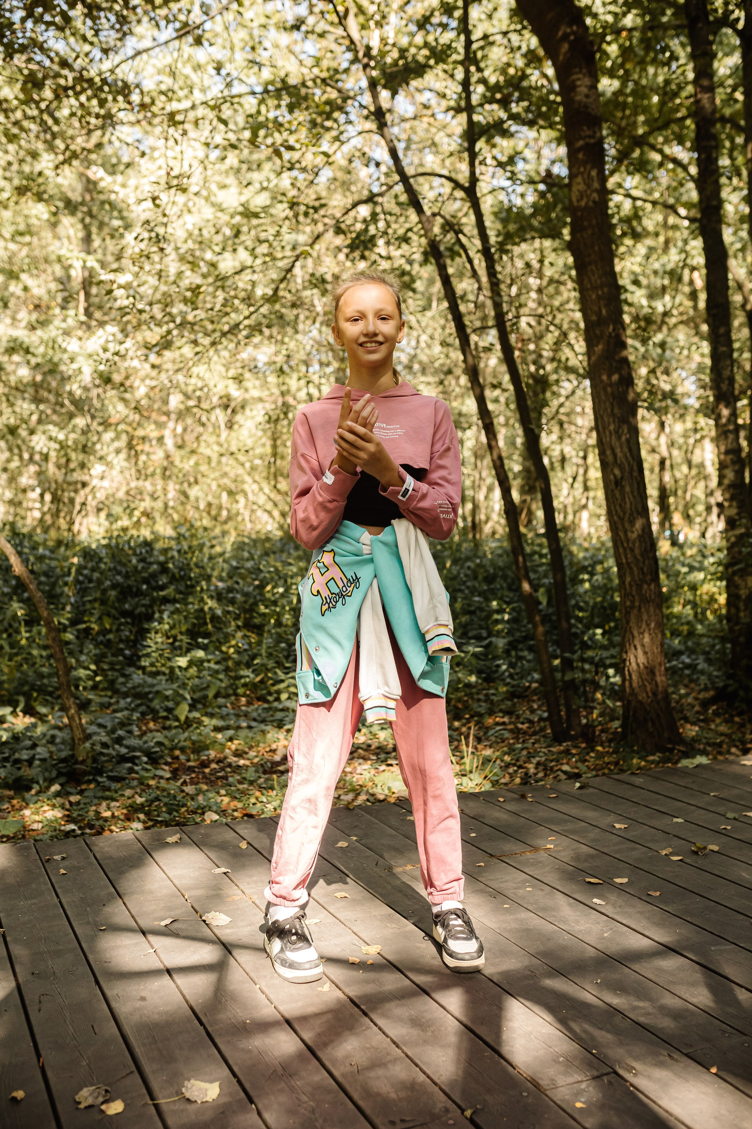 Репортаж школьной прогулки в парке. Семейный и женский фотограф в Москве Надежда Воробьева