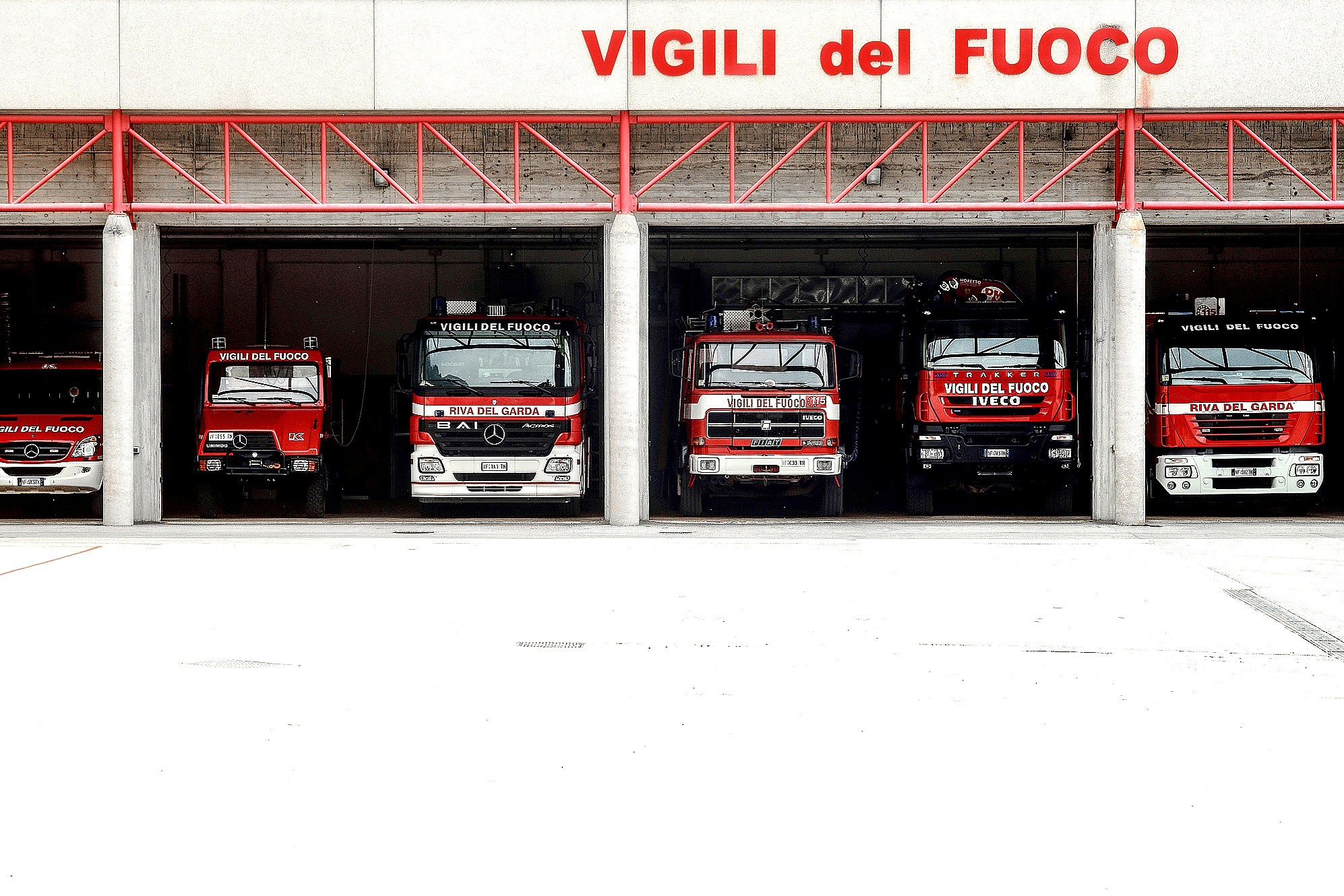 Уличная и жанровая фотография | Виктор Молодцов. Промышленная и репортажная фотография