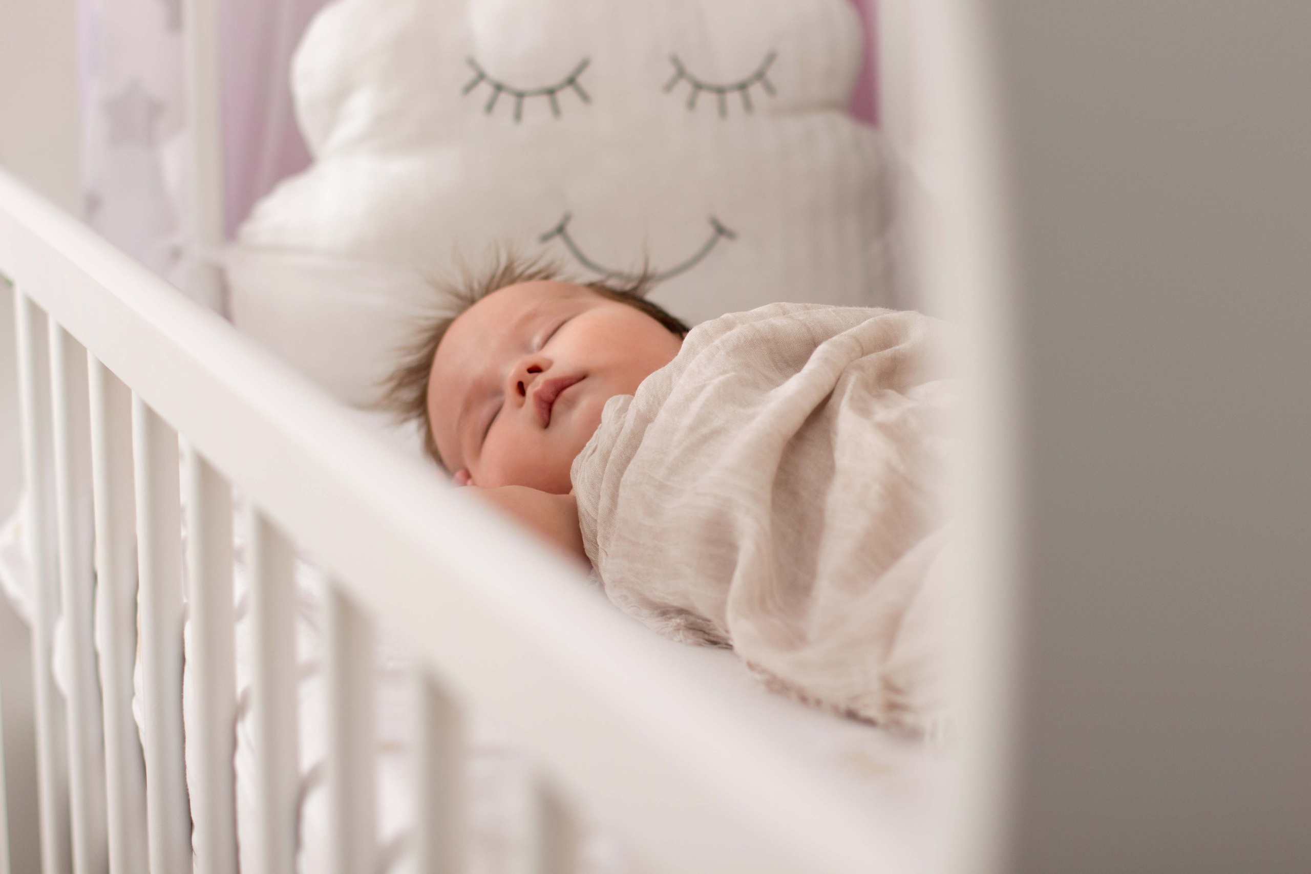 Новорожденные и младенцы. Фотостудия Алматы. Фотосъемка Алматы. Фотосессия Алматы. Фотокурсы. Обучение фотографии. Аренда студии