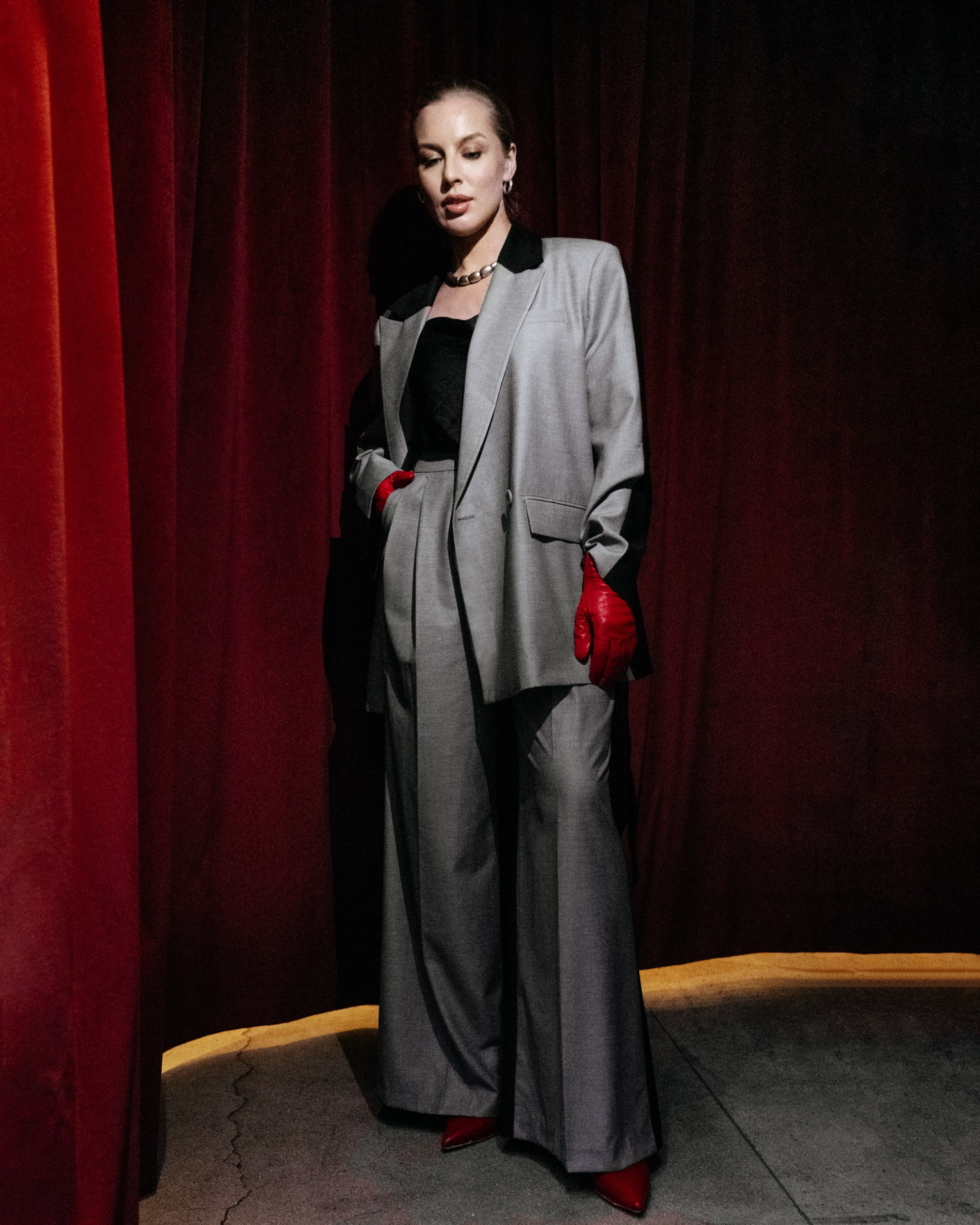 Для бренда Krasakratia. Фотограф для людей и их брендов