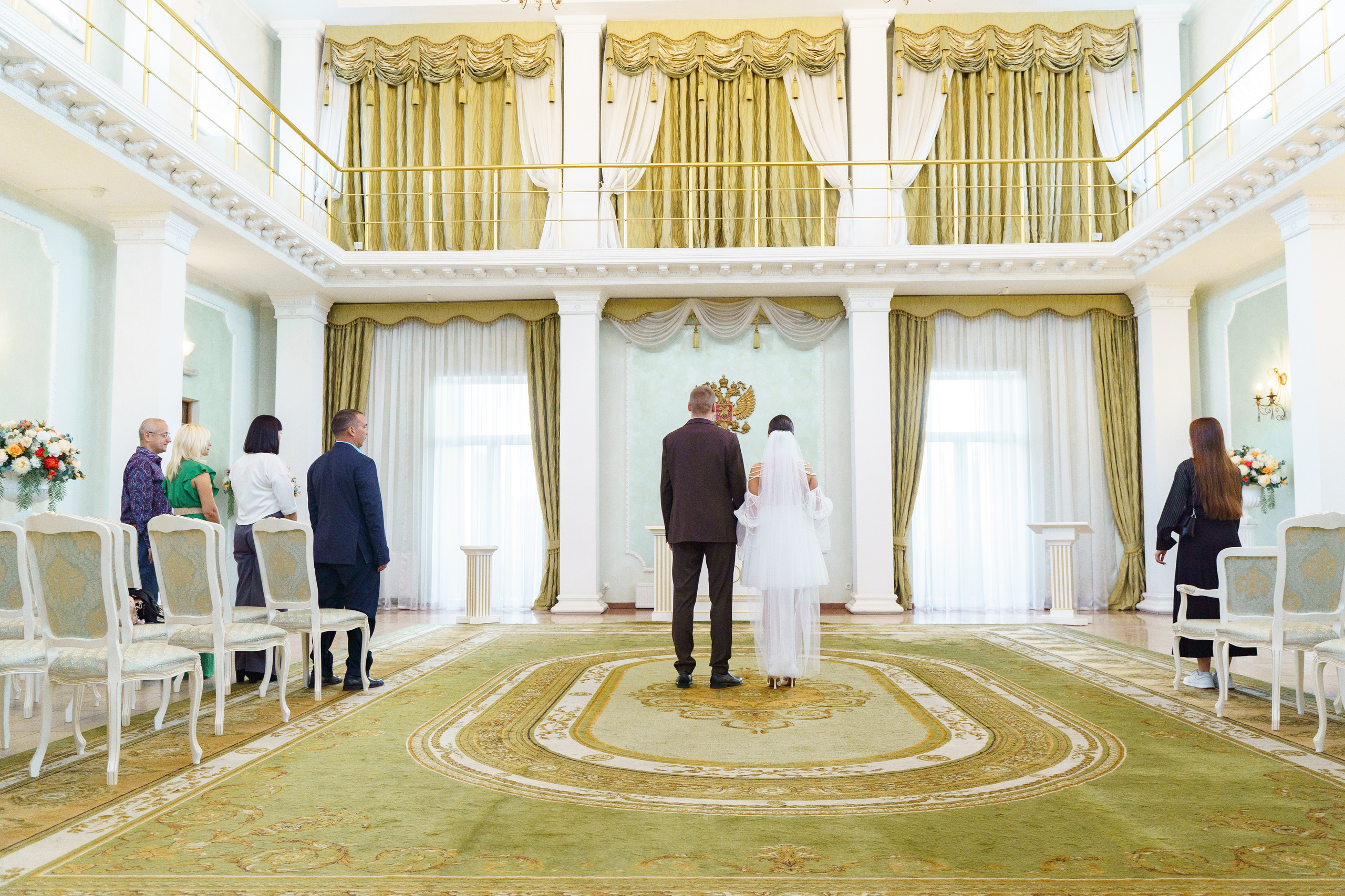 Камерная регистрация в ЗАГСе Приморского района г. Санкт-Петербург. Professional photoartist in St. Petersburg (wedding, reportage, portrait, model book, love story) Alexander Shvedov