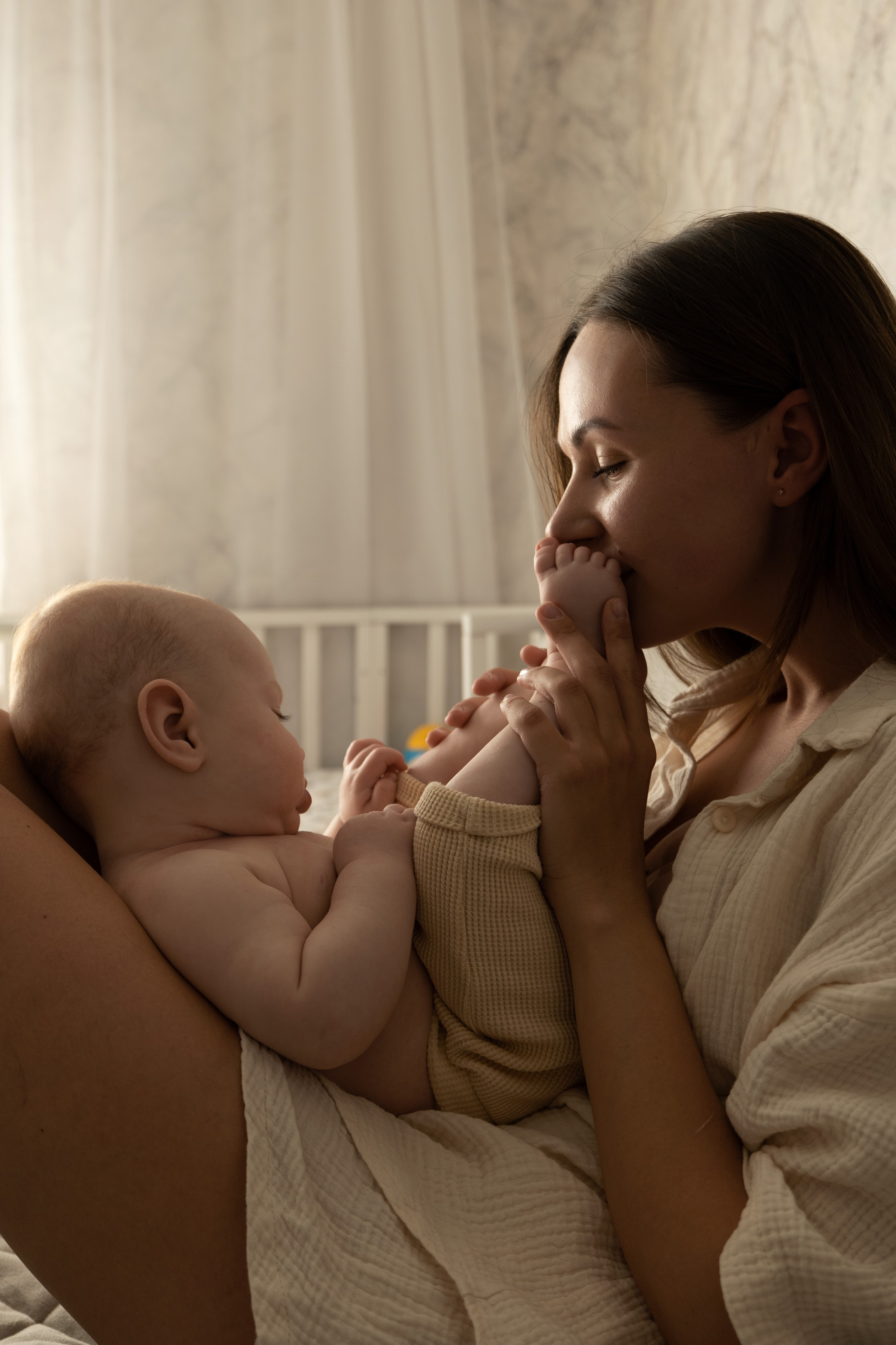 Мама и малыш (5 месяцев). Фотограф видеограф Ольга Василевская