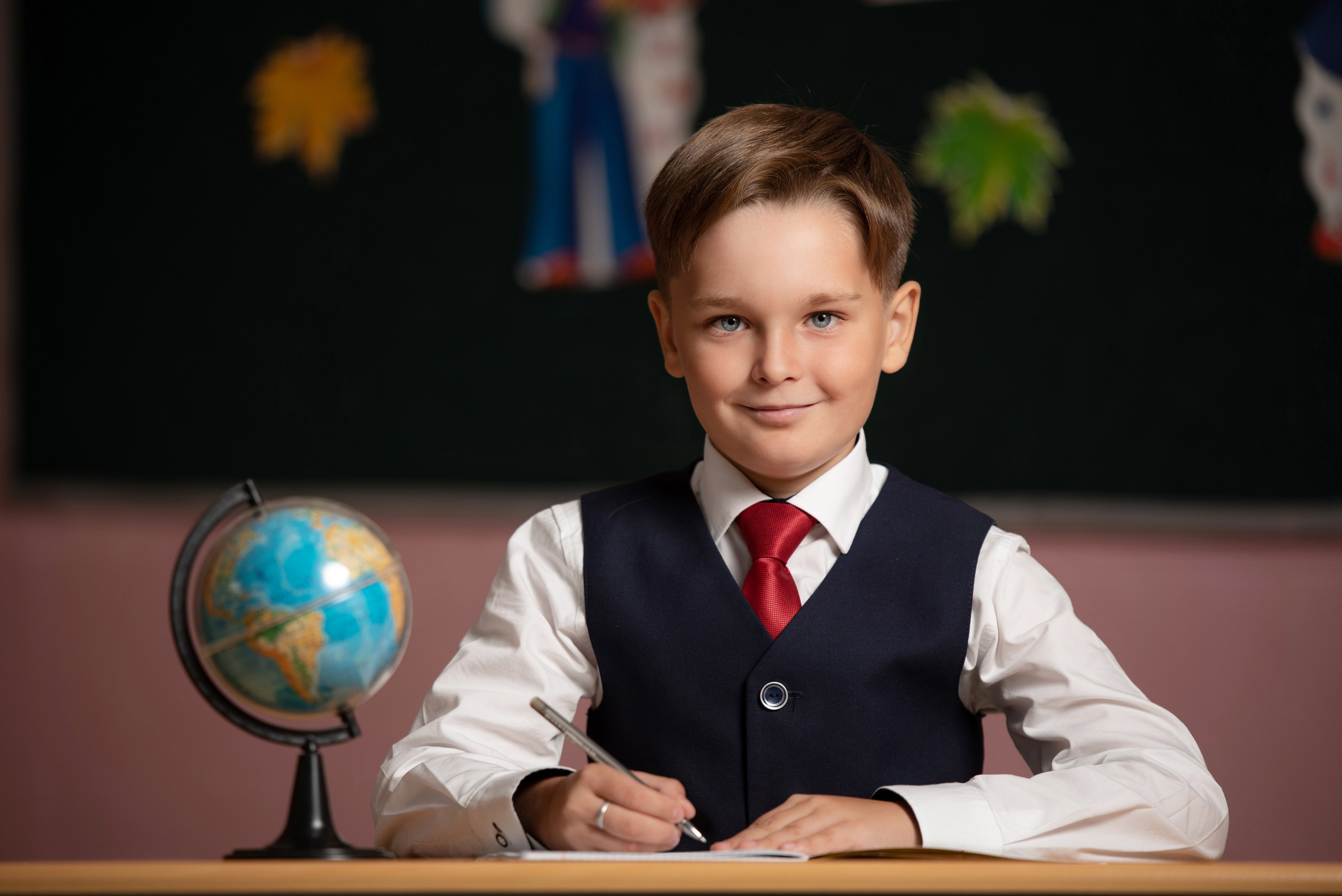 Школьные фотосессии в Новоуральске. Фотограф в Новоуральске Анна Молодожен