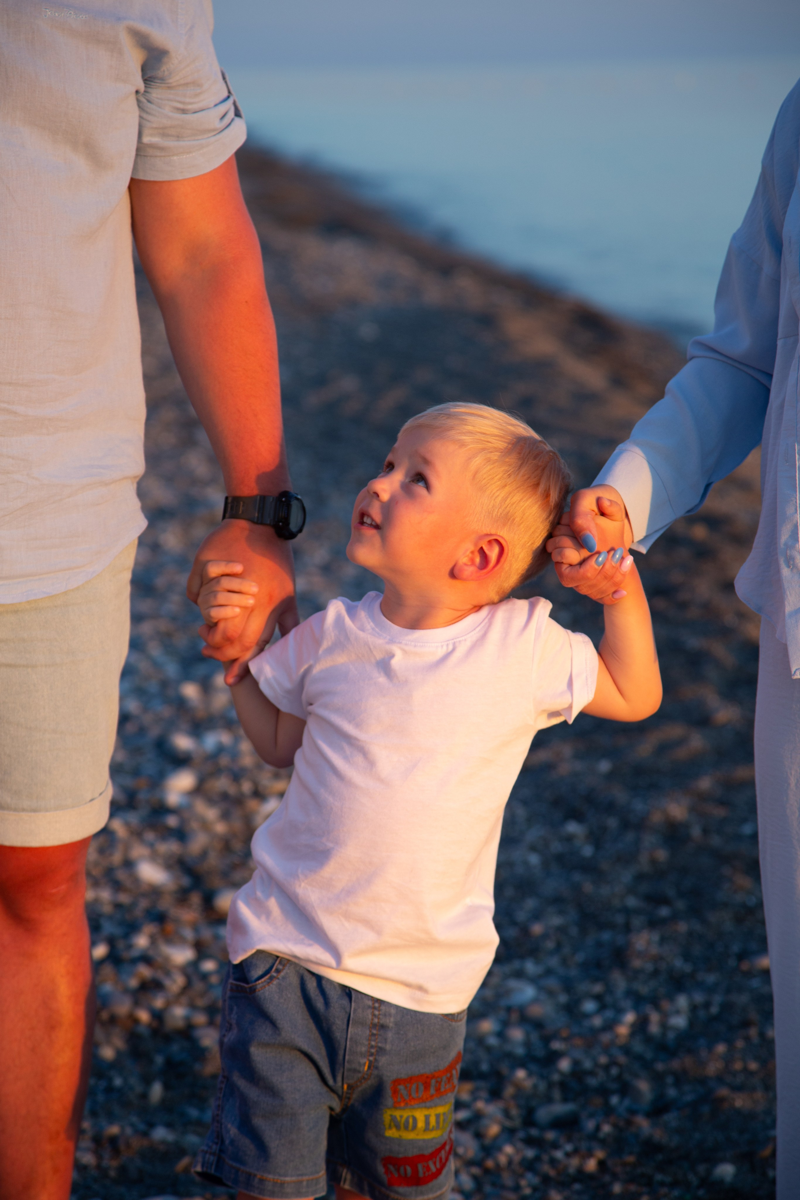 Закатная прогулка у моря. Семейный фотограф в Сочи, Лоо, Дагомысе, Вардане Кучумова Олеся