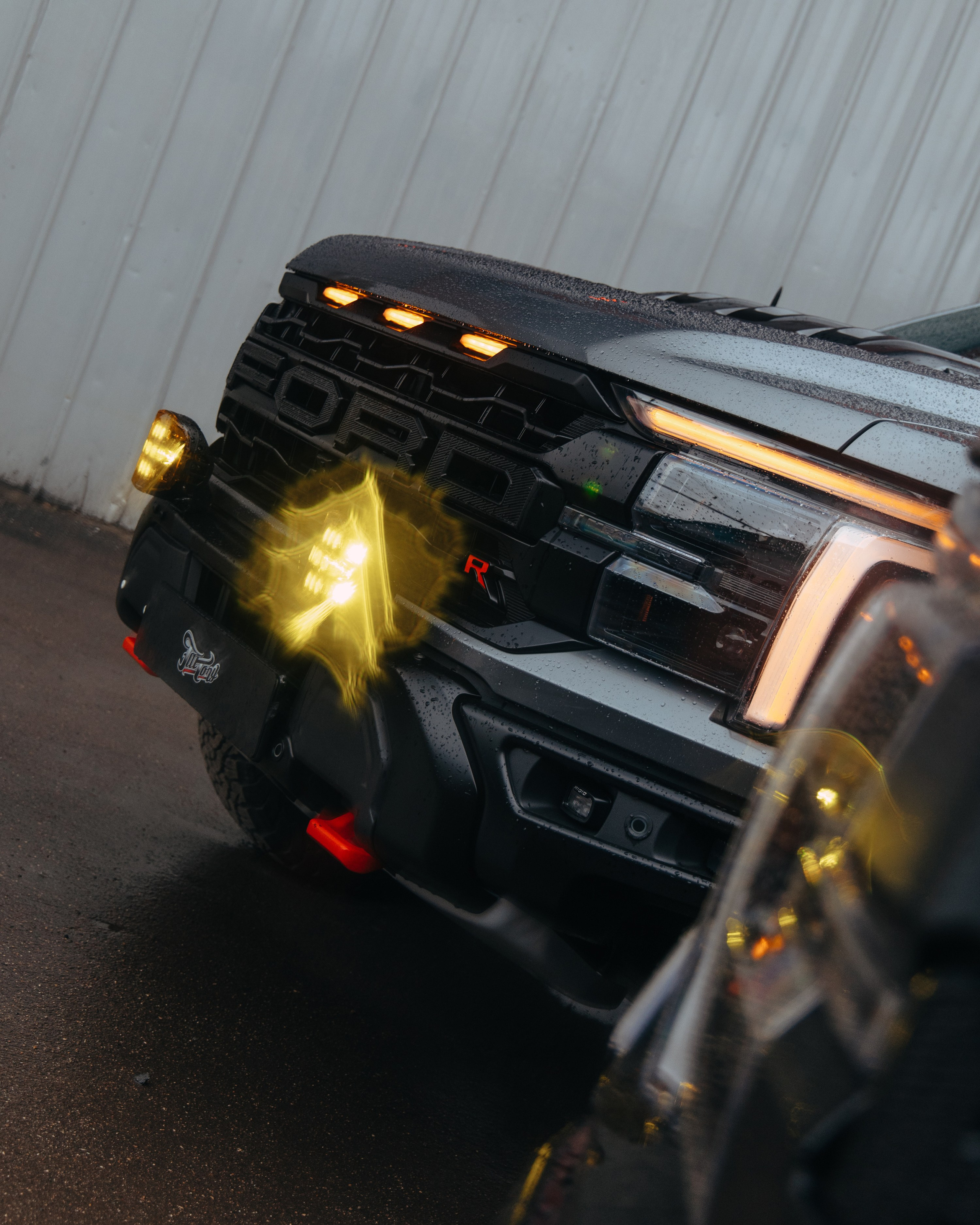 2x Ford Raptor R. DeLorein