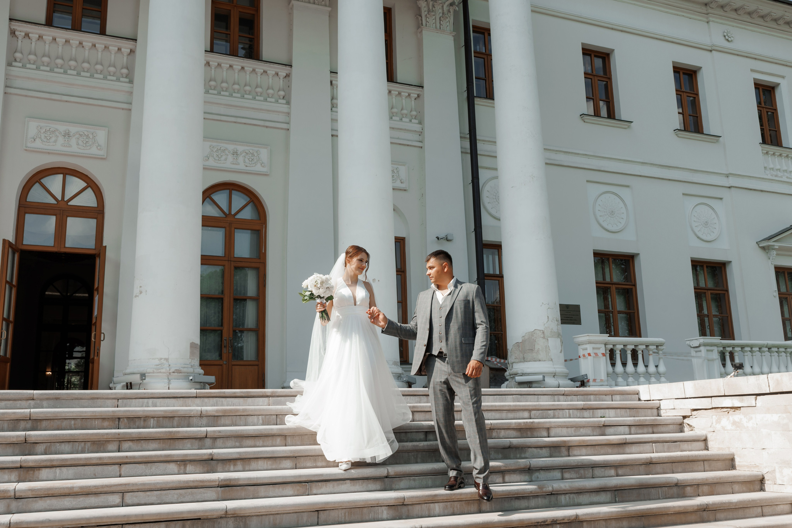 ЗАГС Бутово и Остафьево. Свадебный и репортажный фотограф (Москва, Королев и другие)