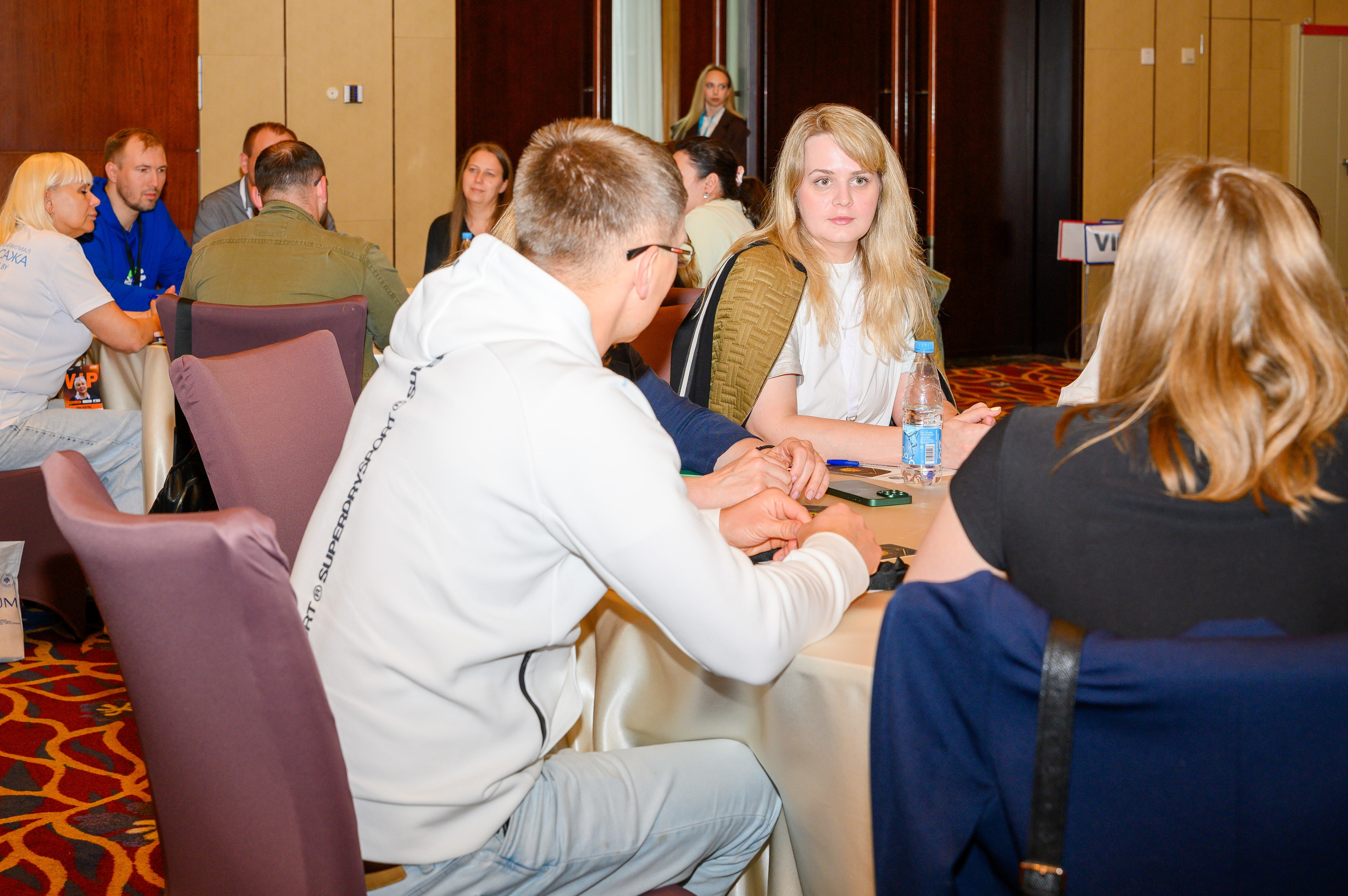 Репортажная съемка с открытия магазина. Фотоуслуги, услуги фотографа, фотографирование важных событий