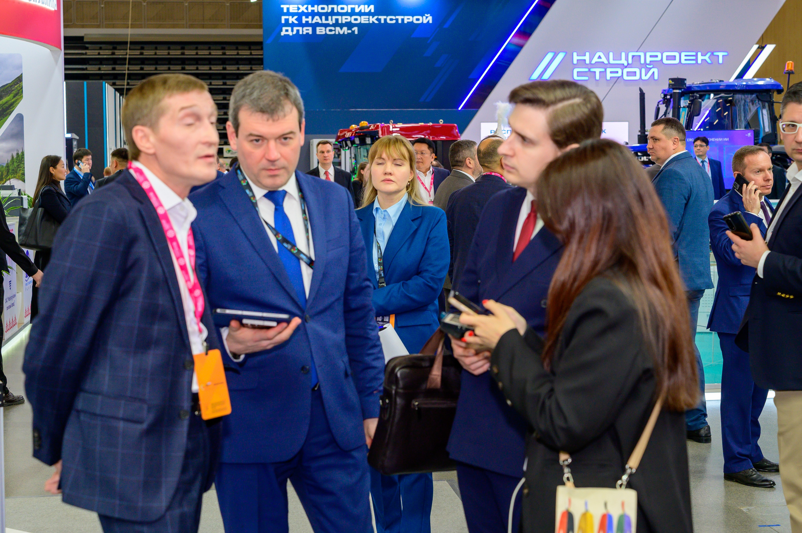 BigindustrialweekBelarus. Фотоуслуги, услуги фотографа, фотографирование важных событий