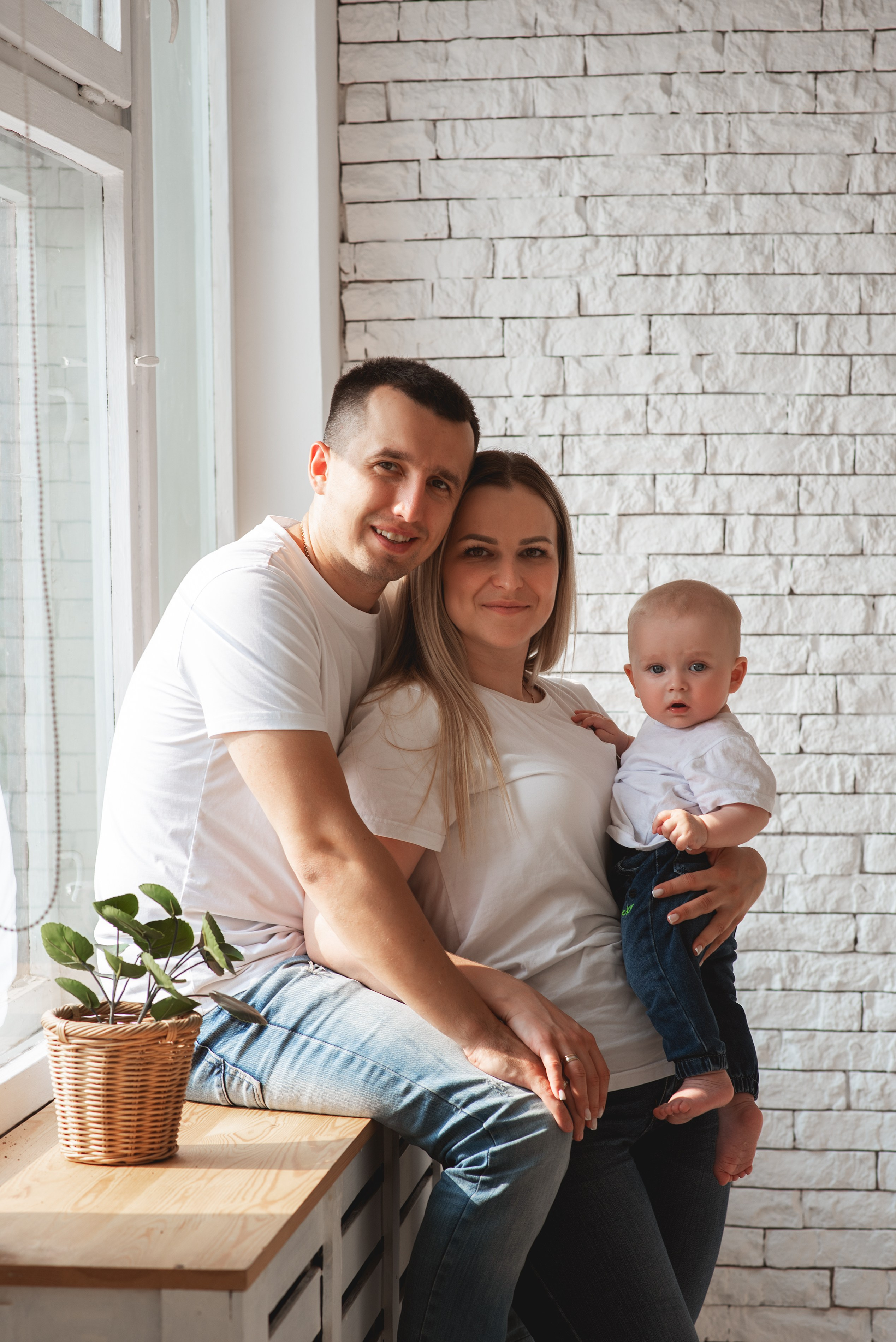 Семейная фотосессия Полина Игорь Богдан. Семейный фотограф в Южно-Сахалинске Анастасия Лимарева