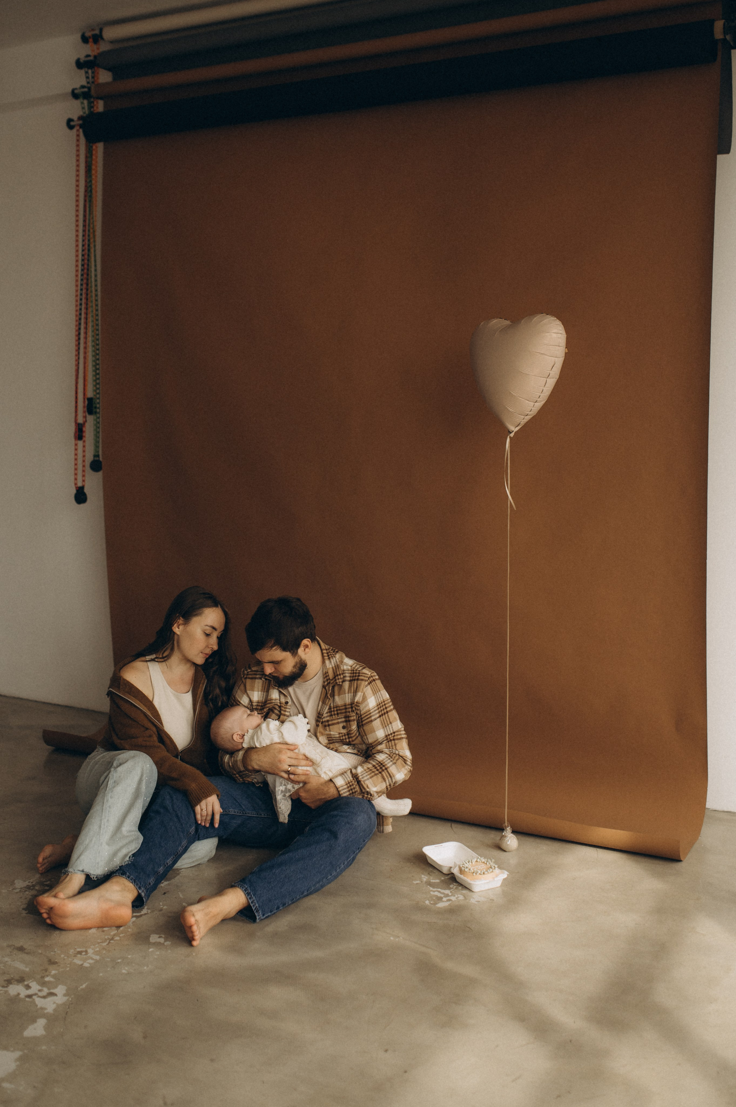 СЕМЕЙНАЯ СЪЕМКА В СТУДИИ. Семейный фотограф в Новосибирске Женя Индрикова