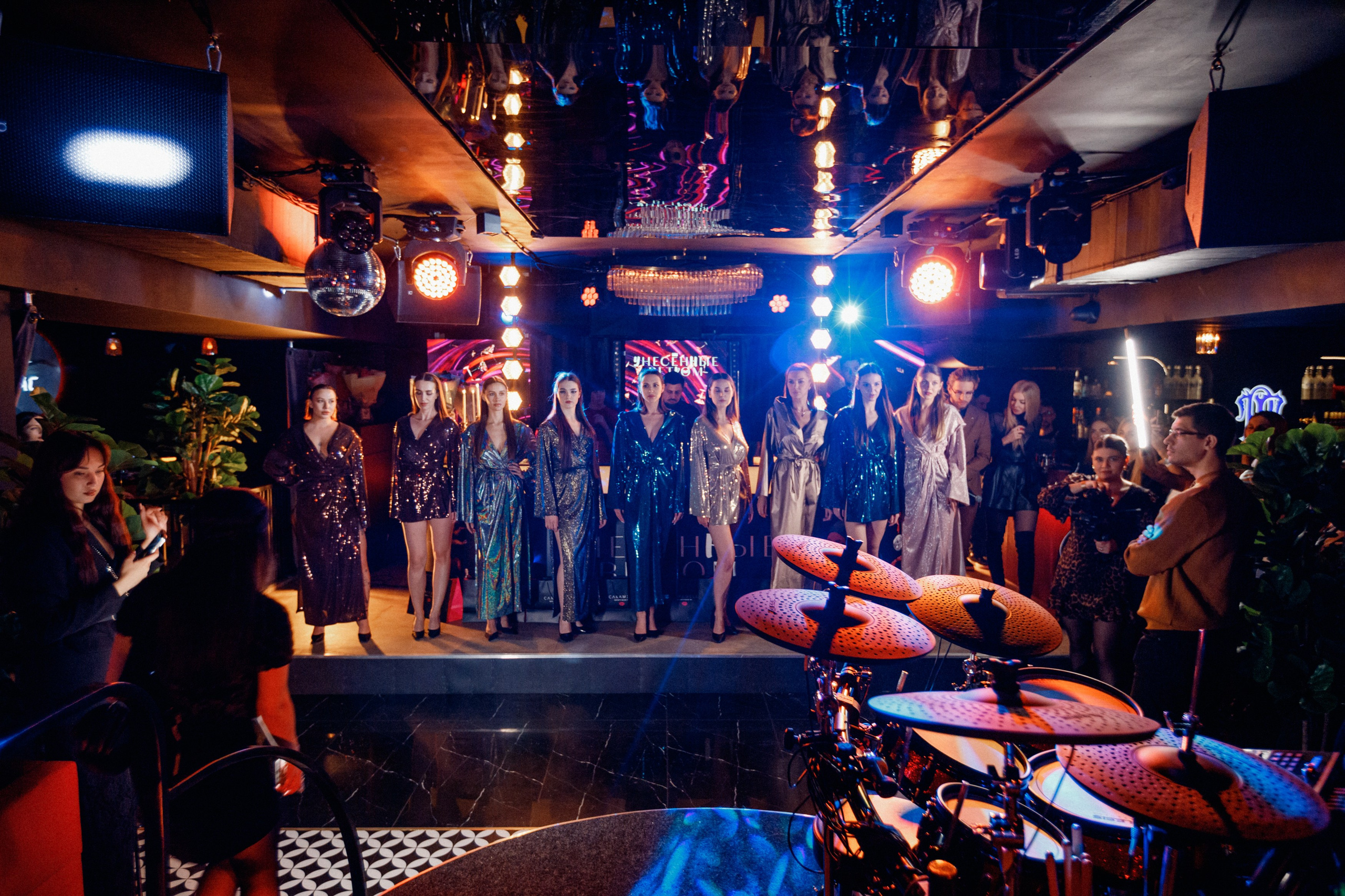 CARAMEL boutique — Презентация новой коллекции. СВОИ. ФОТООТЧЕТЫ-СОБЫТИЯ-МЕСТА