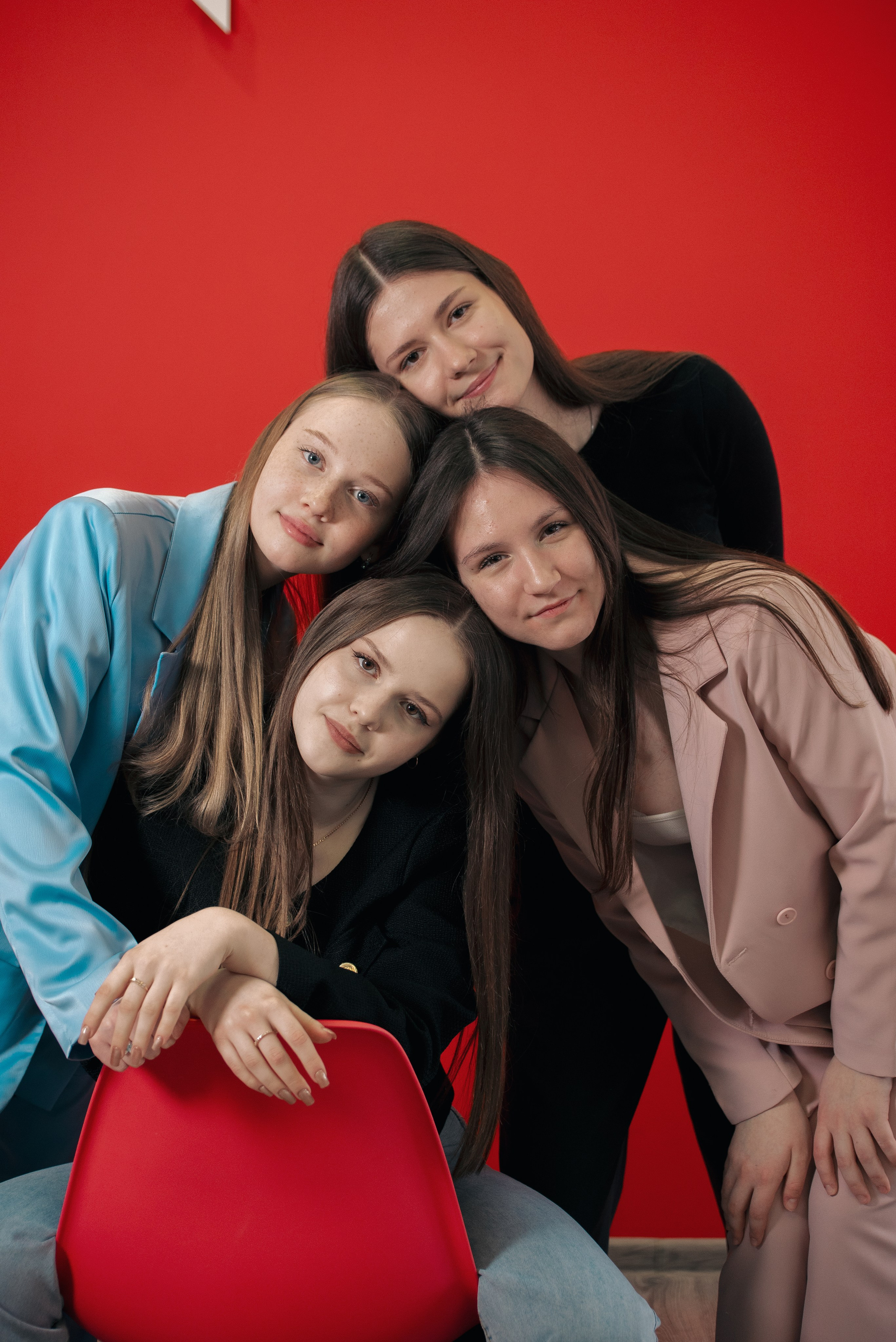 Фотосъемка в 9 классе для выпускного альбома. Фотограф Валерия Азамат — жизнь в каждом кадре