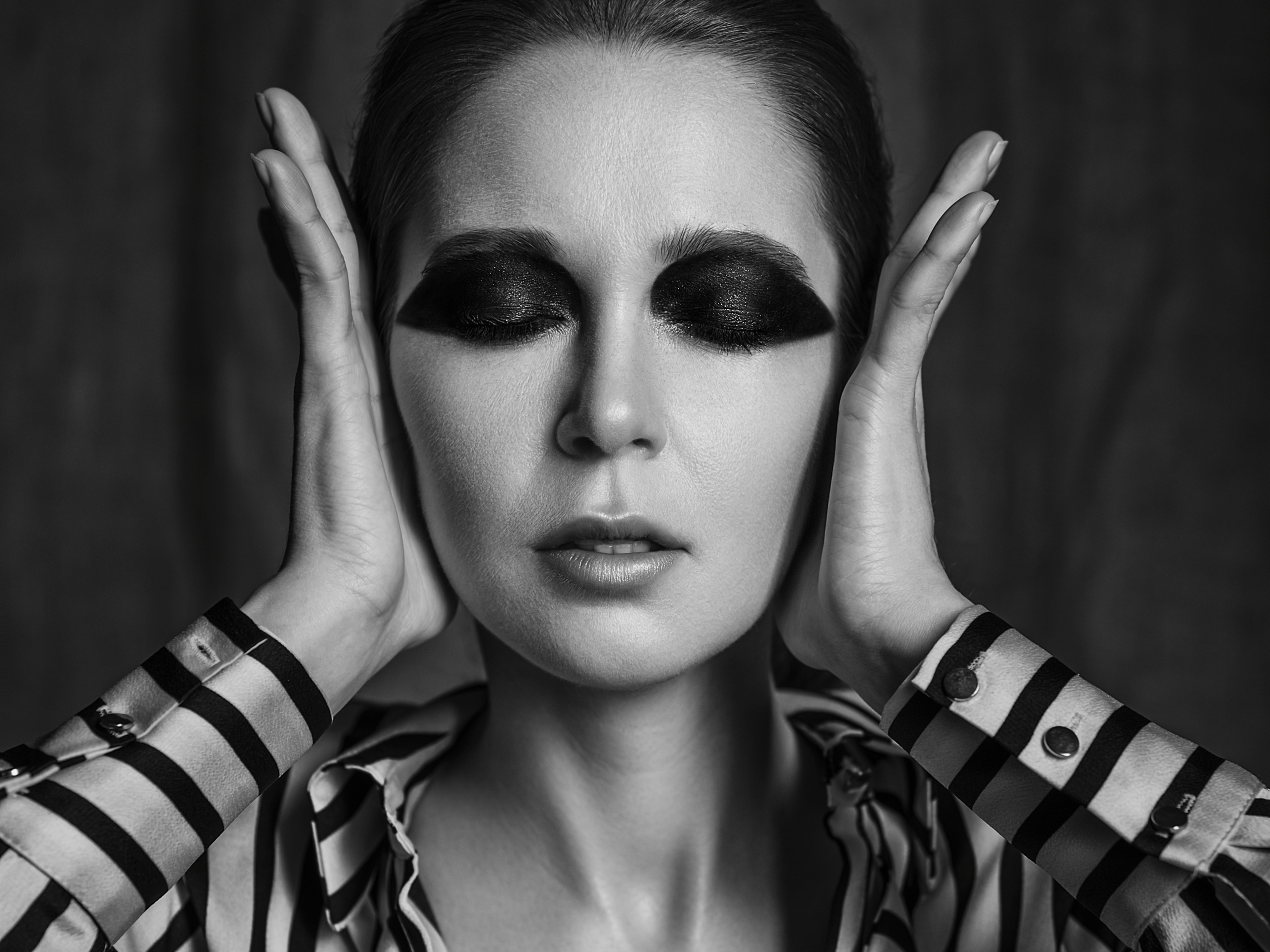 Femininity. Svetlana Lapina, portrait photographer, San Francisco