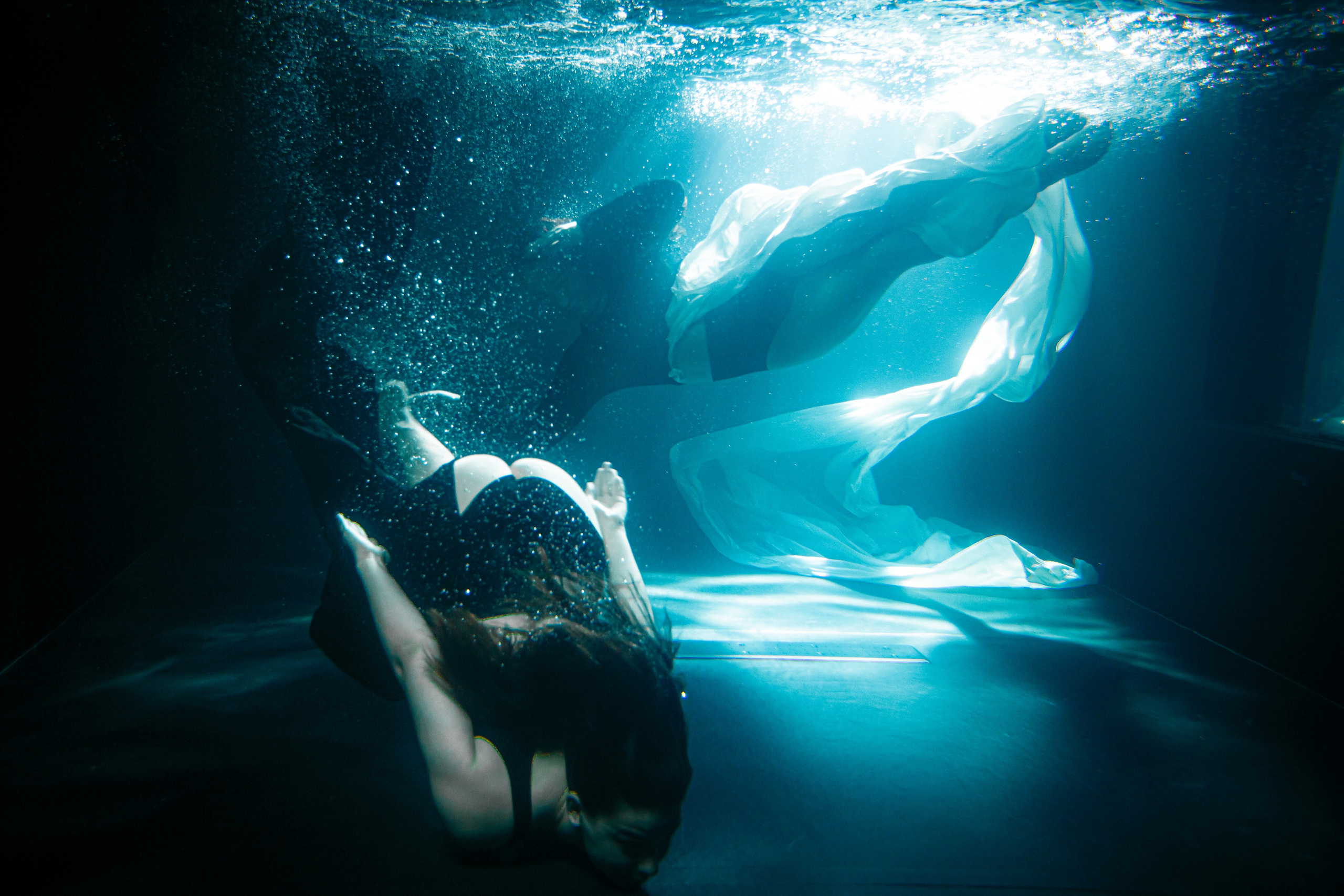 Света и Яна