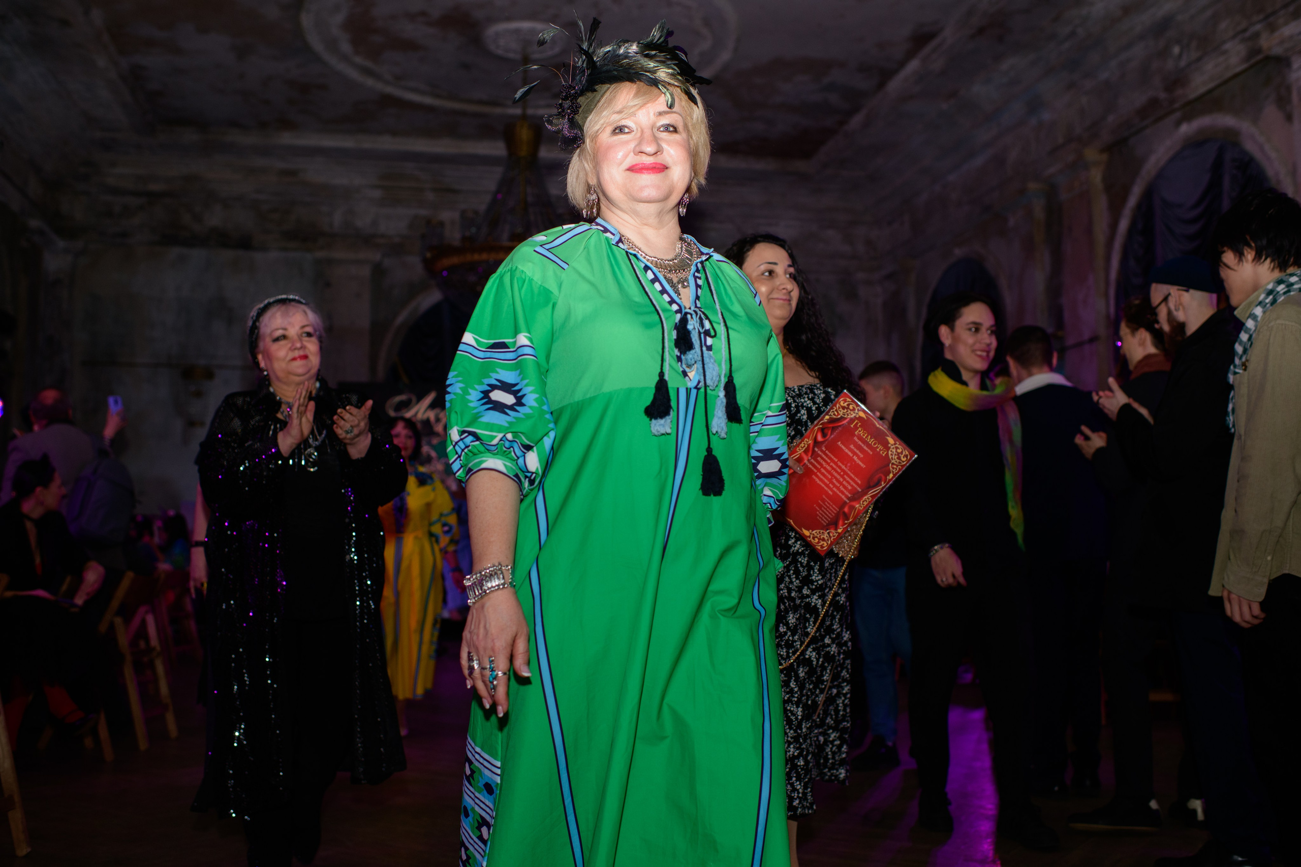 Репортаж модного показа «Люди брендов». Организация и проведение фотосъемок в Санкт-Петербурге. Фотограф Смирягин Илья