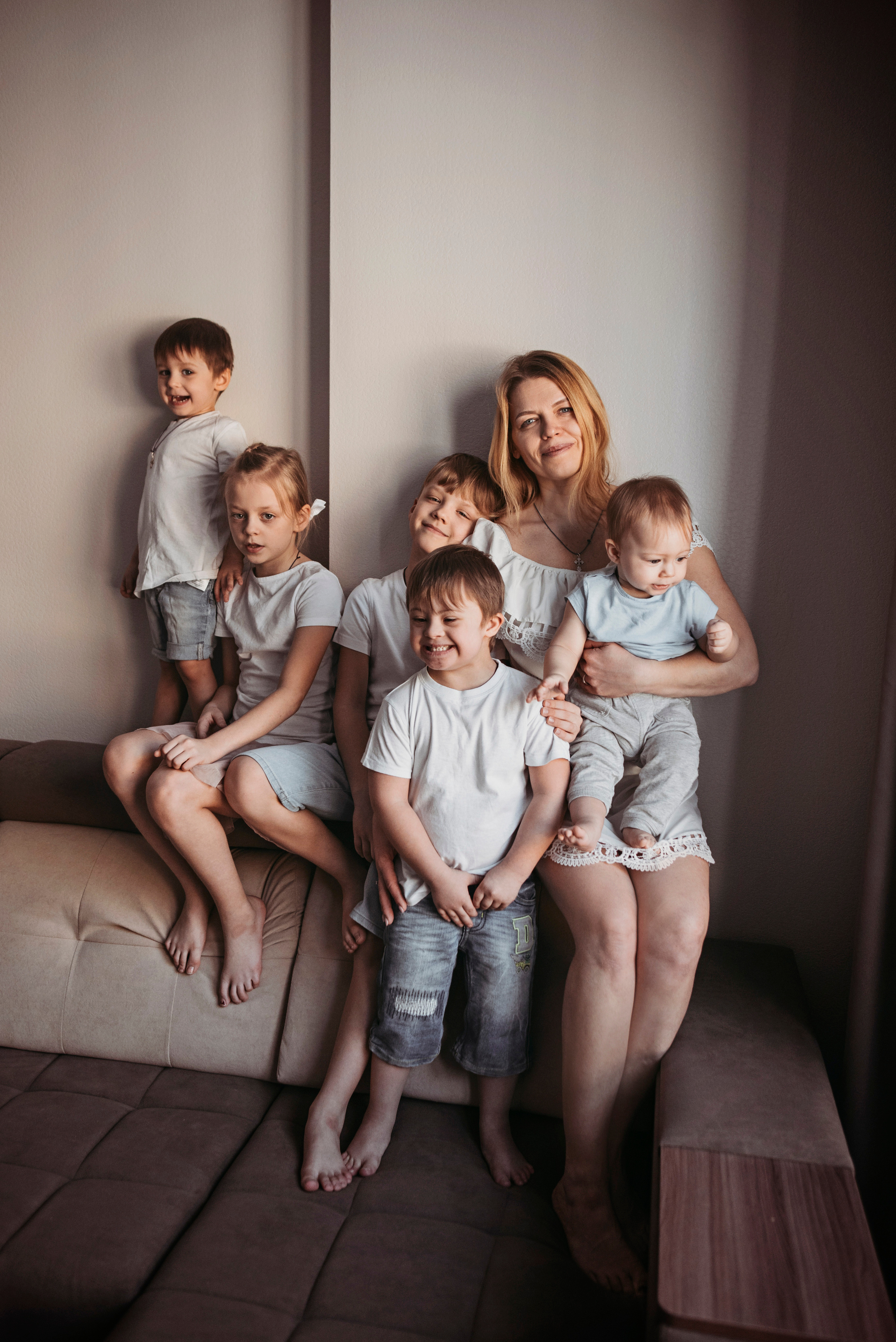 Наталья с детьми. Детский и семейный фотограф выпускной альбом Приморско-Ахтарск