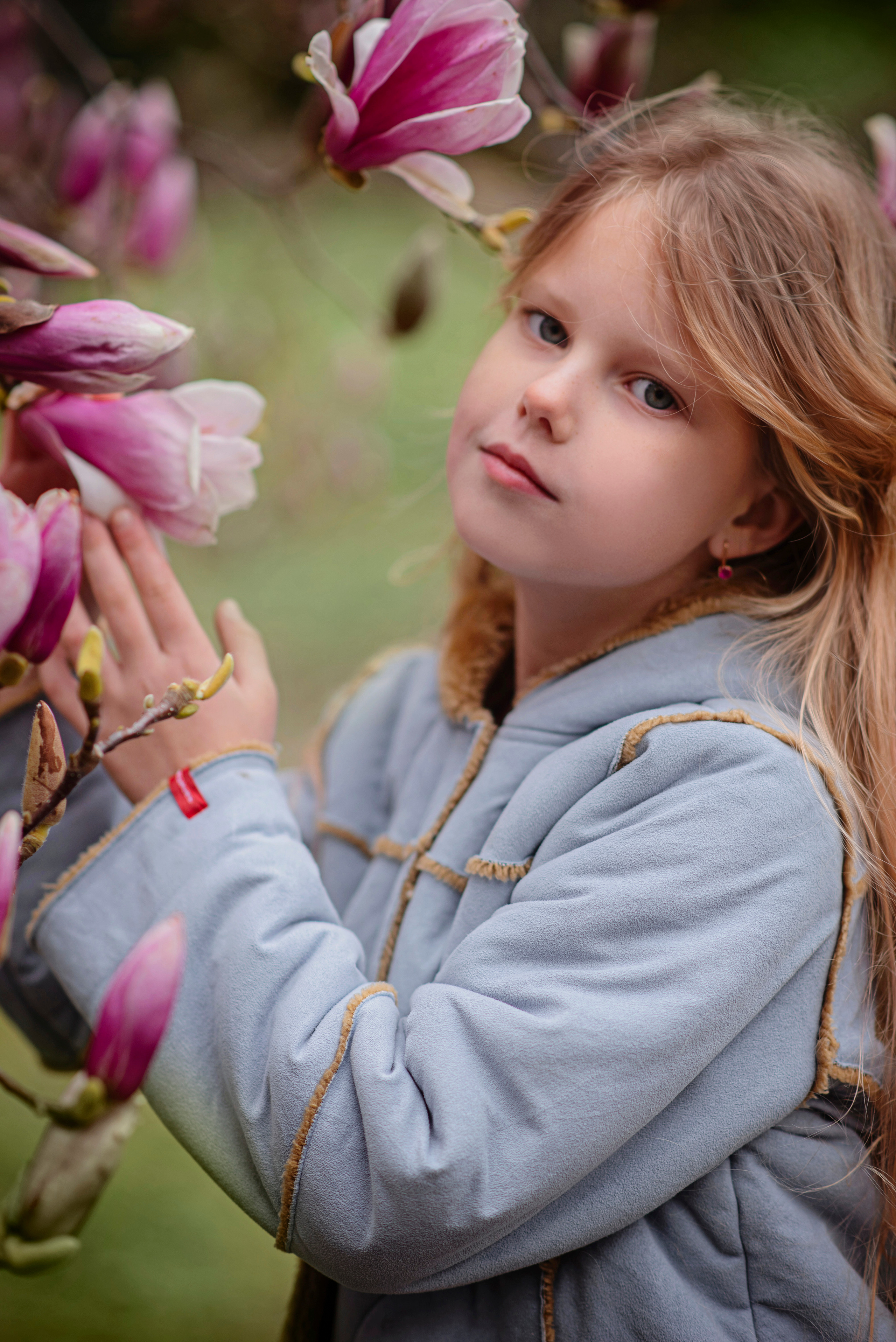 Весна и цветение. Детский и семейный фотограф выпускной альбом Приморско-Ахтарск