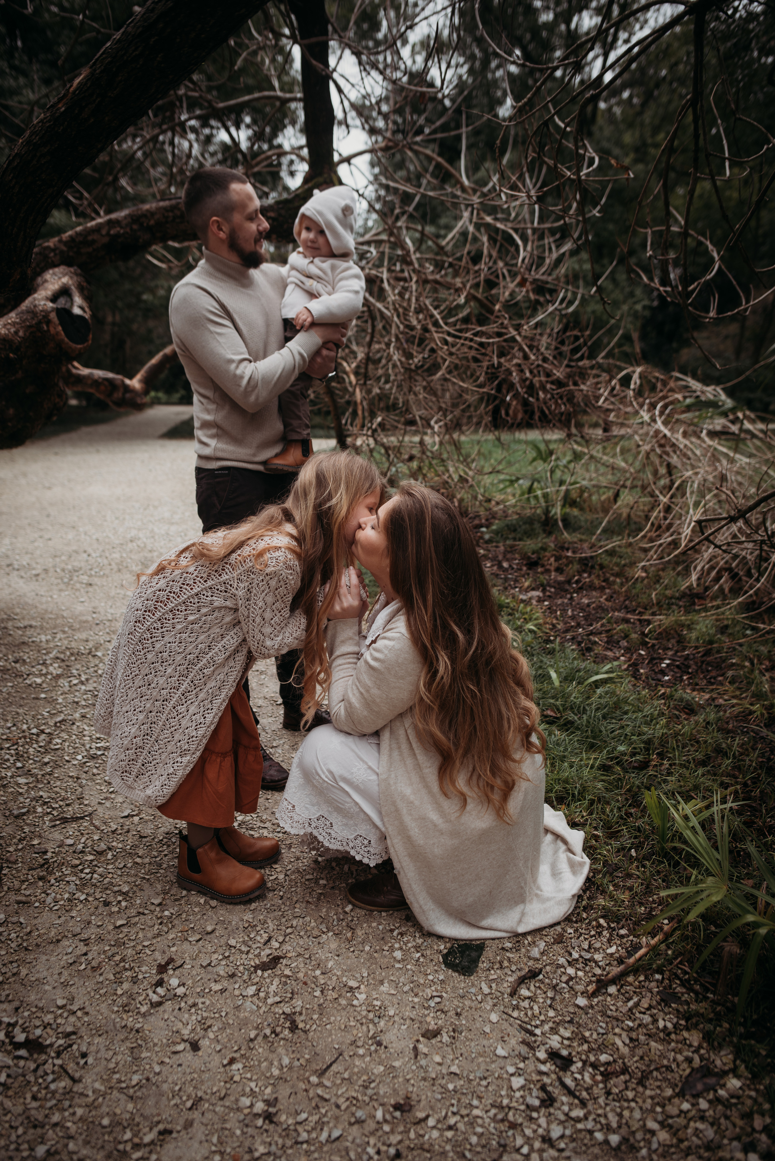 Весна и цветение. Детский и семейный фотограф выпускной альбом Приморско-Ахтарск
