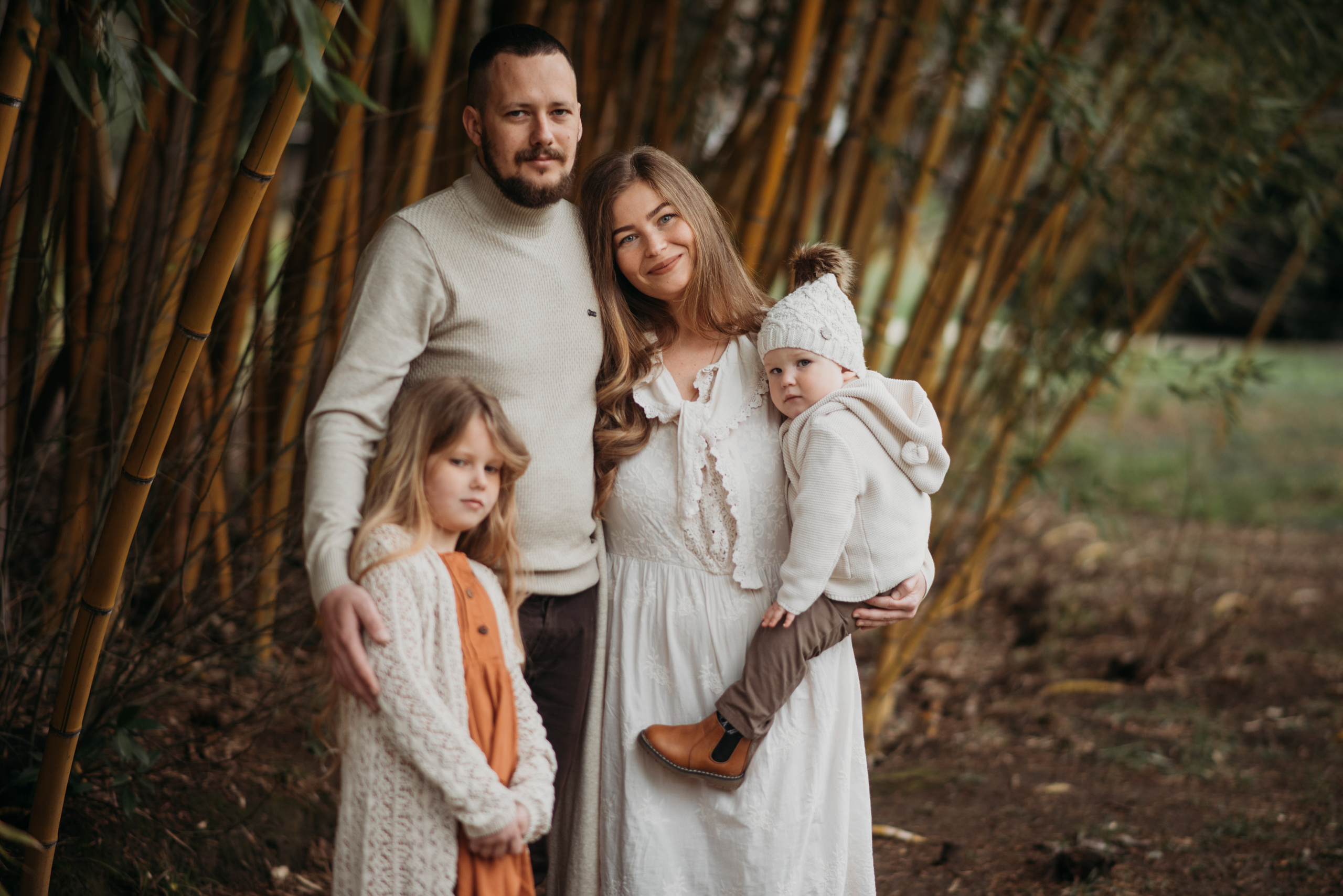 Весна и цветение. Детский и семейный фотограф выпускной альбом Приморско-Ахтарск