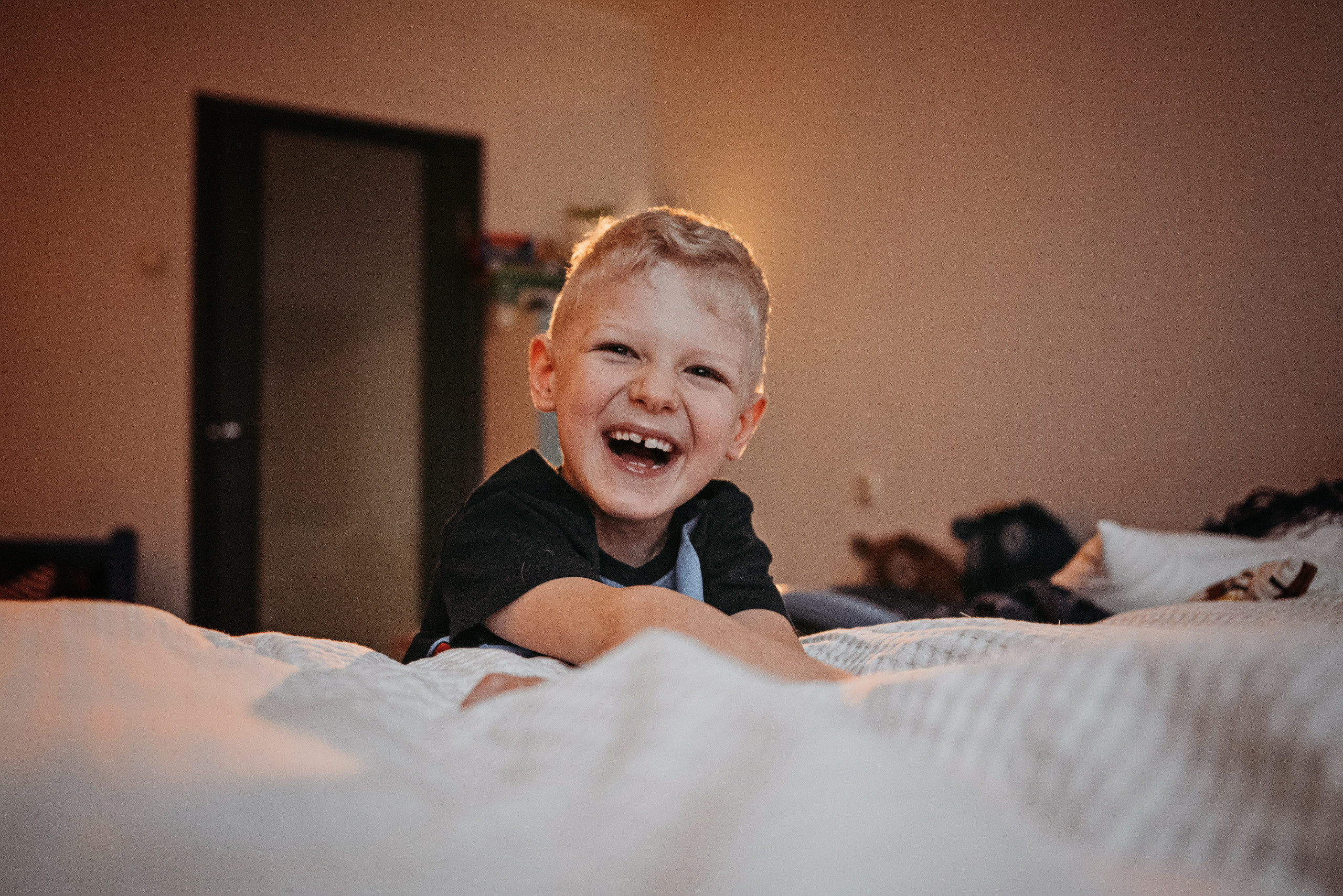 Озорные Никас и Север. Детский и семейный фотограф выпускной альбом Приморско-Ахтарск