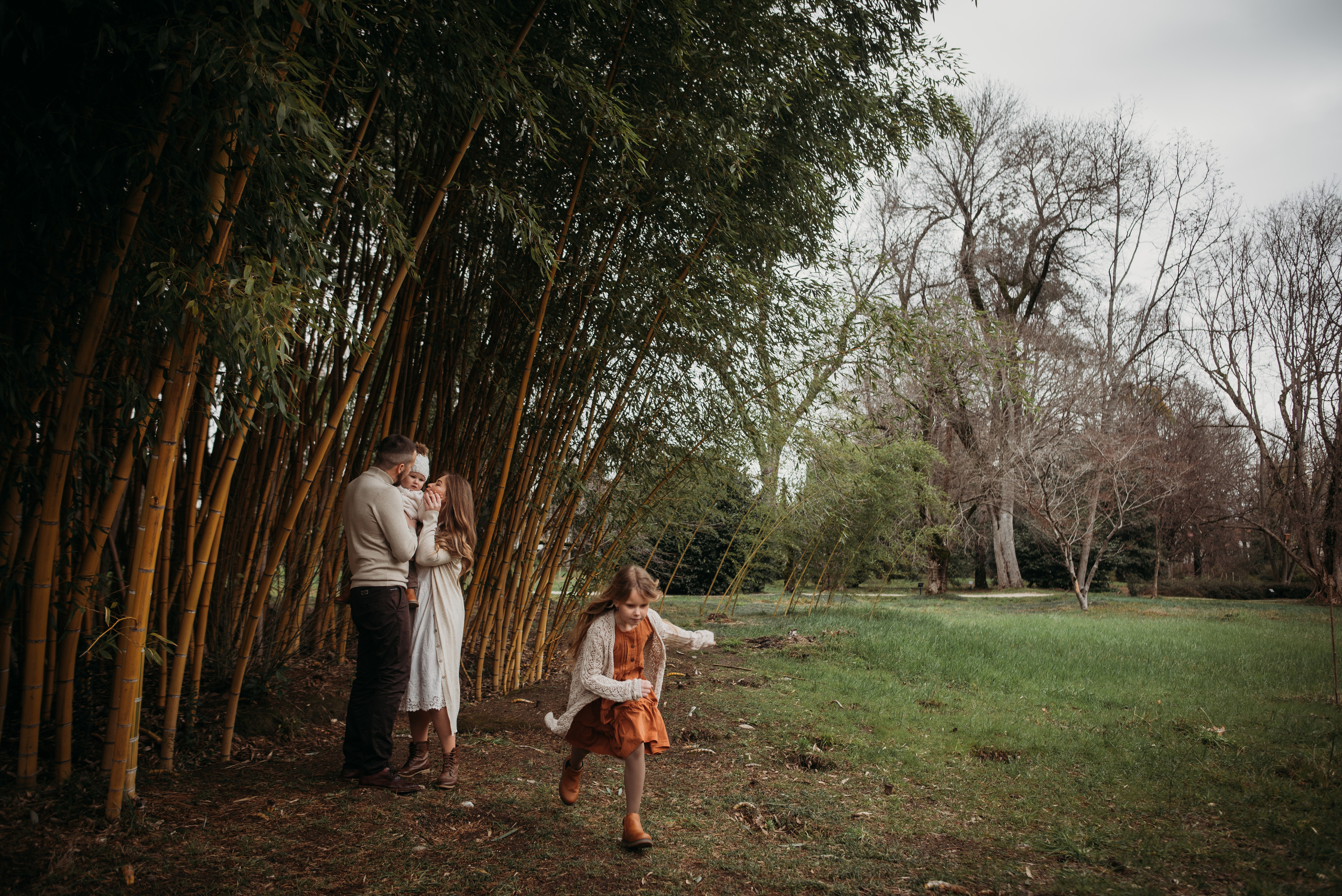 Весна и цветение. Детский и семейный фотограф выпускной альбом Приморско-Ахтарск